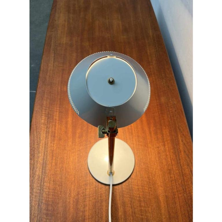 Lampada da tavolo in ottone di metà secolo Model 9227 di Paavo Tynell per Taito-idman, anni '50 in vendita 2