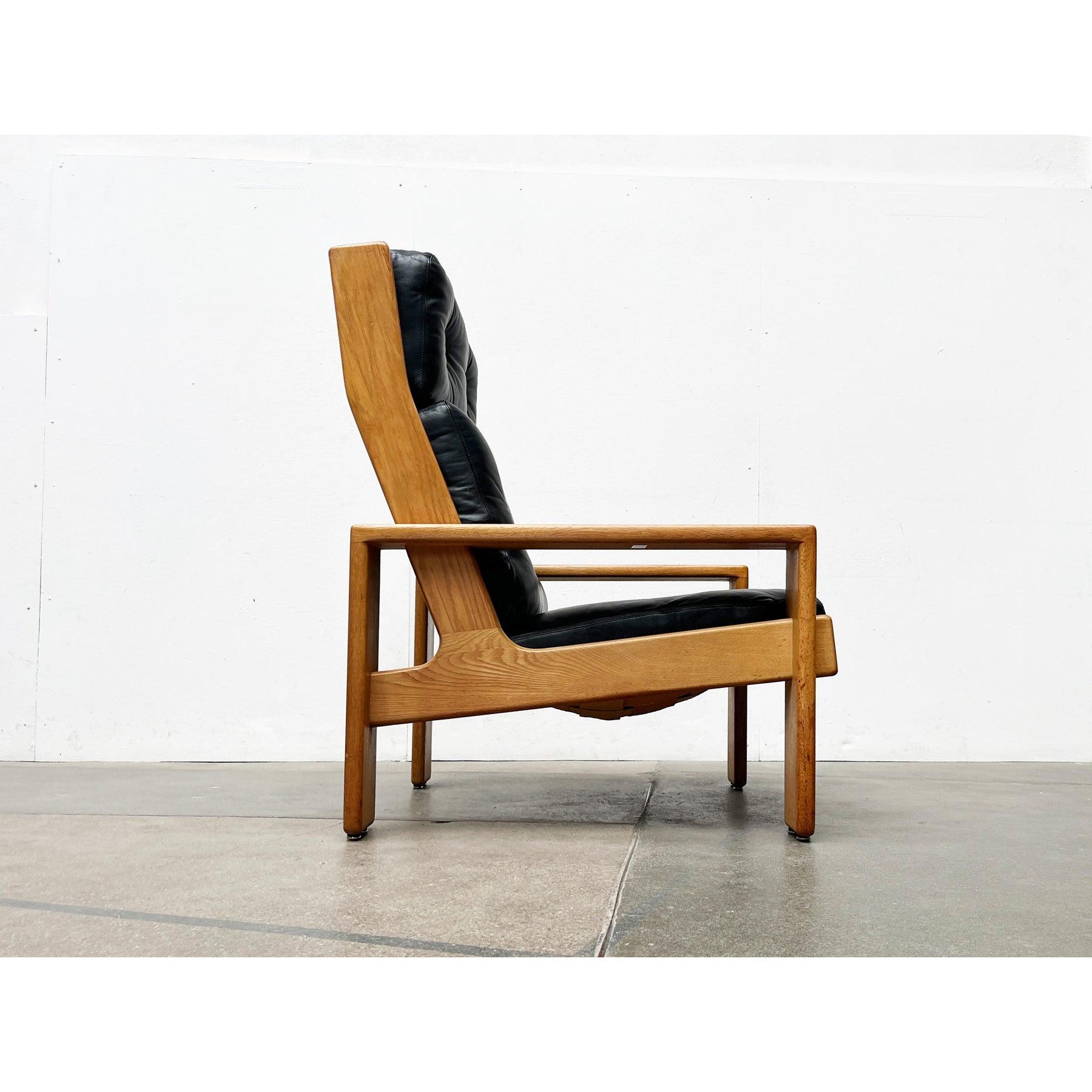 Mid-Century Modern Mid-Century Model Bonanza Highback Leather Lounge Armchair by Esko Pajamies, 60s For Sale