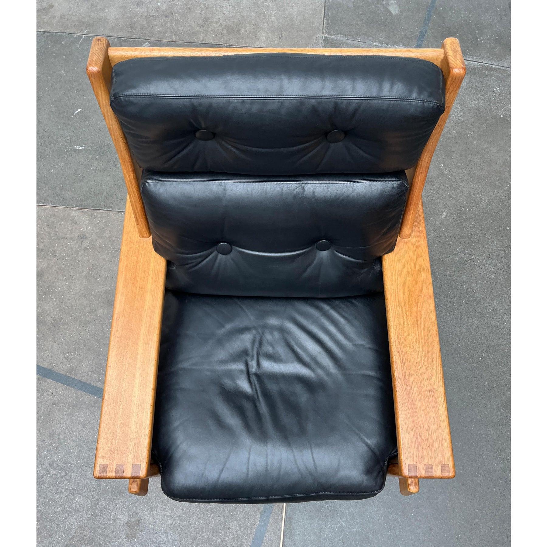 Mid-Century Model Bonanza Highback Leather Lounge Armchair by Esko Pajamies, 60s In Excellent Condition For Sale In Hamburg, DE