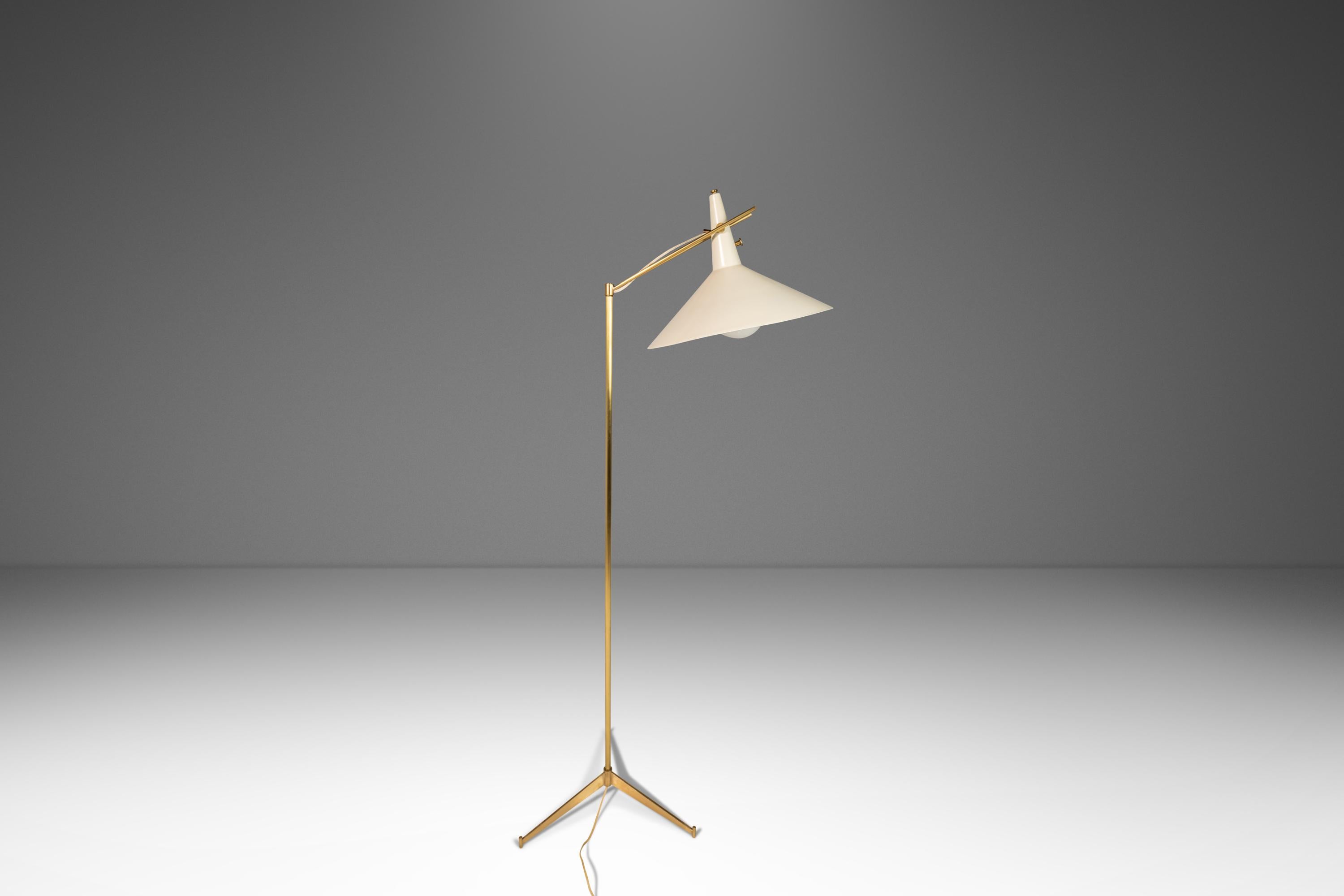Mid-20th Century Mid-Century Model E-11 Floor Lamp by Paul McCobb for Directional, USA, c. 1950's For Sale