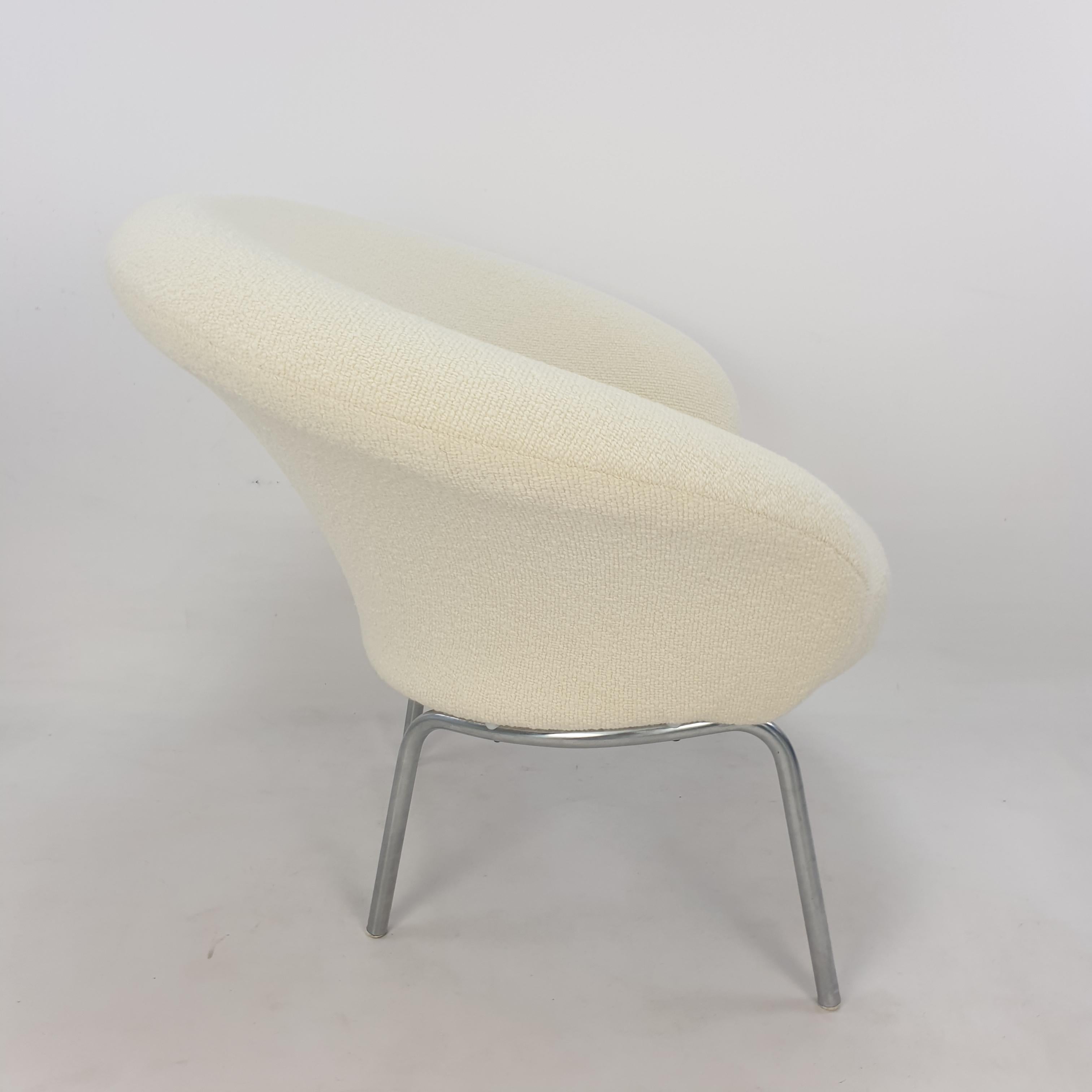 Fabric Mid Century Model F570 Lounge Chair by Pierre Paulin for Artifort, 1960s For Sale