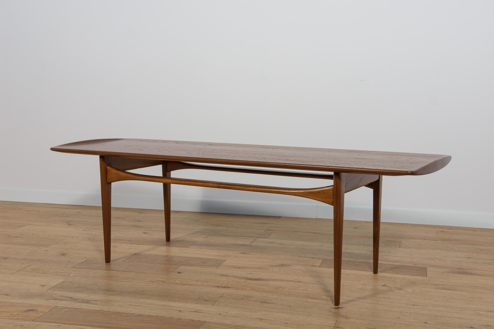 Travail du bois Table basse modèle FD 503 de Tove Kindt-Larsen pour France & Son en vente