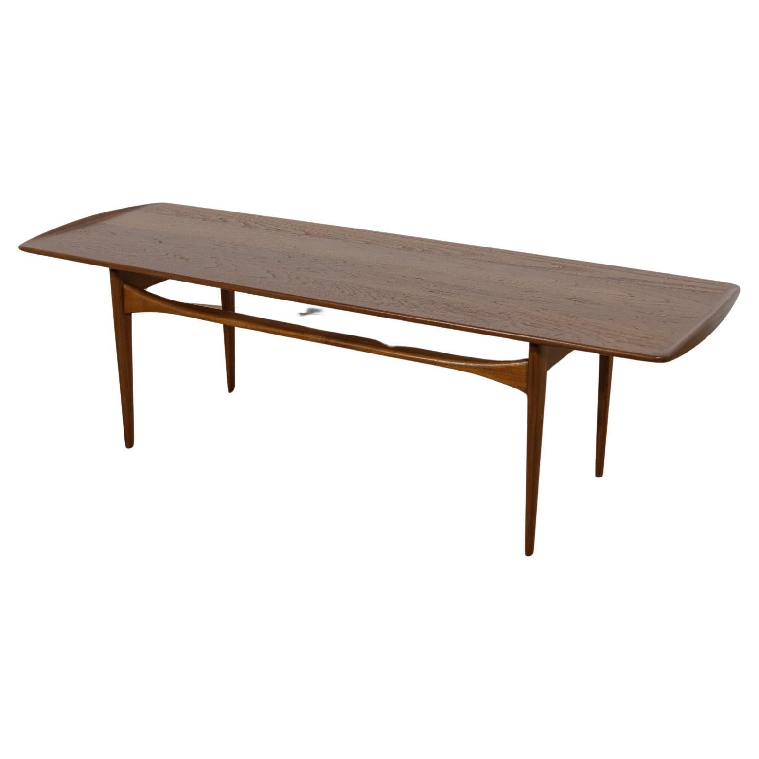 Mid-Century Model FD 503 Coffee Table by Tove Kindt-Larsen for France & Son .