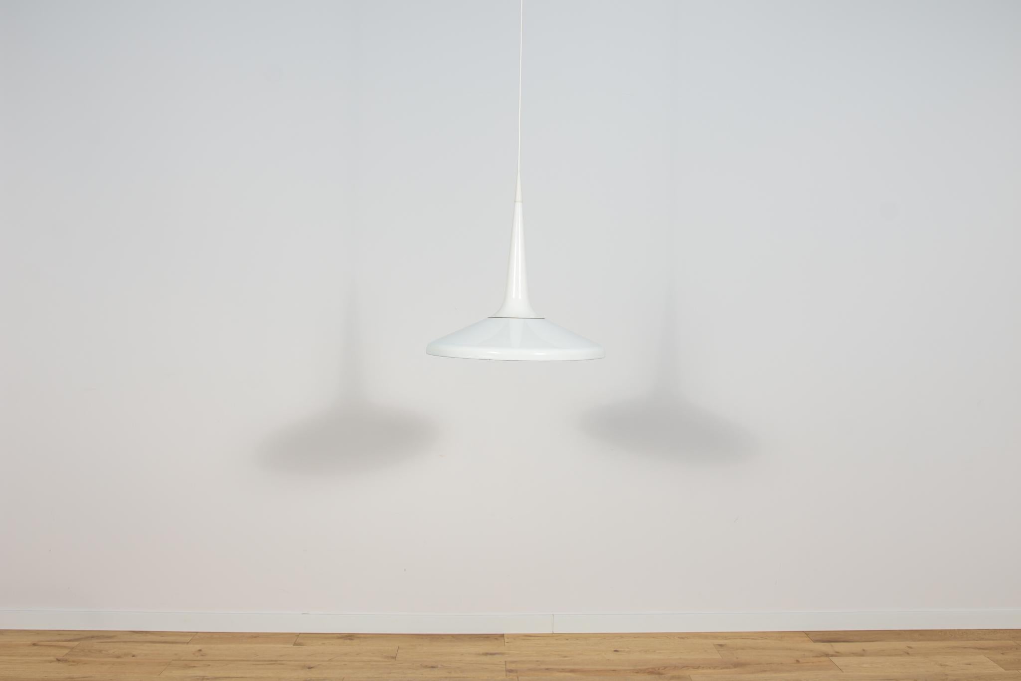 Lampada a sospensione Juicy di Kasper Salto, Thomas Sigsgaard per Fritz, modello metà secolo. in vendita 3