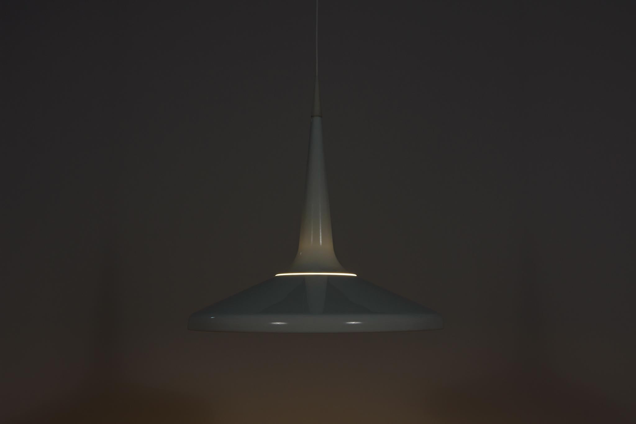 Lampada a sospensione Juicy di Kasper Salto, Thomas Sigsgaard per Fritz, modello metà secolo. in vendita 4