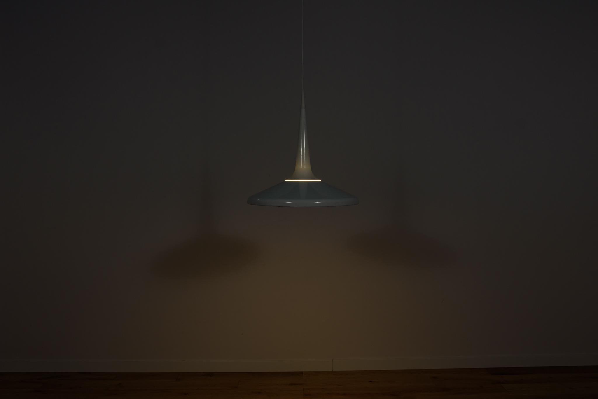 Lampada a sospensione Juicy di Kasper Salto, Thomas Sigsgaard per Fritz, modello metà secolo. in vendita 5