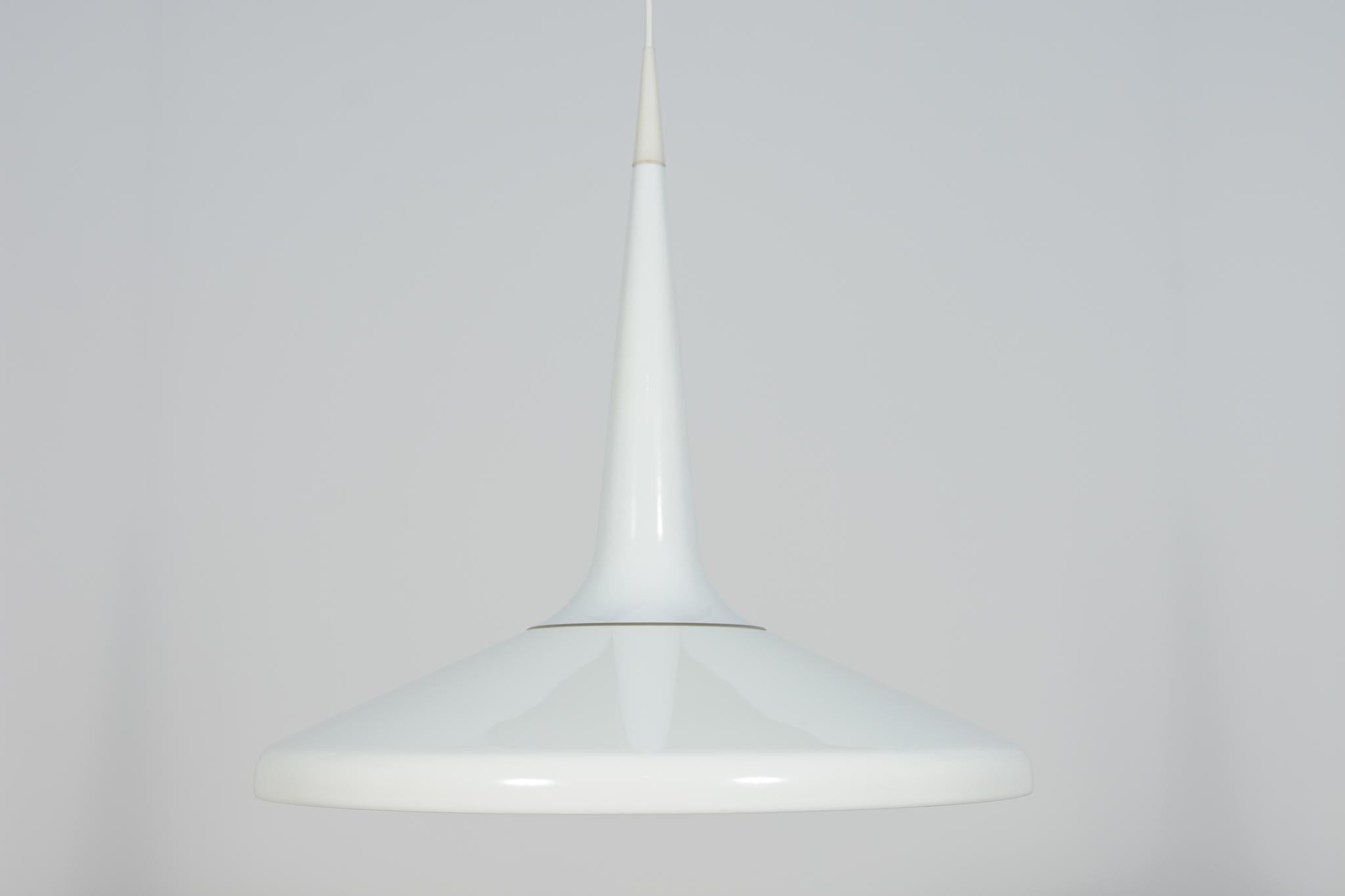 Lampada a sospensione Juicy di Kasper Salto, Thomas Sigsgaard per Fritz, modello metà secolo. in vendita 1