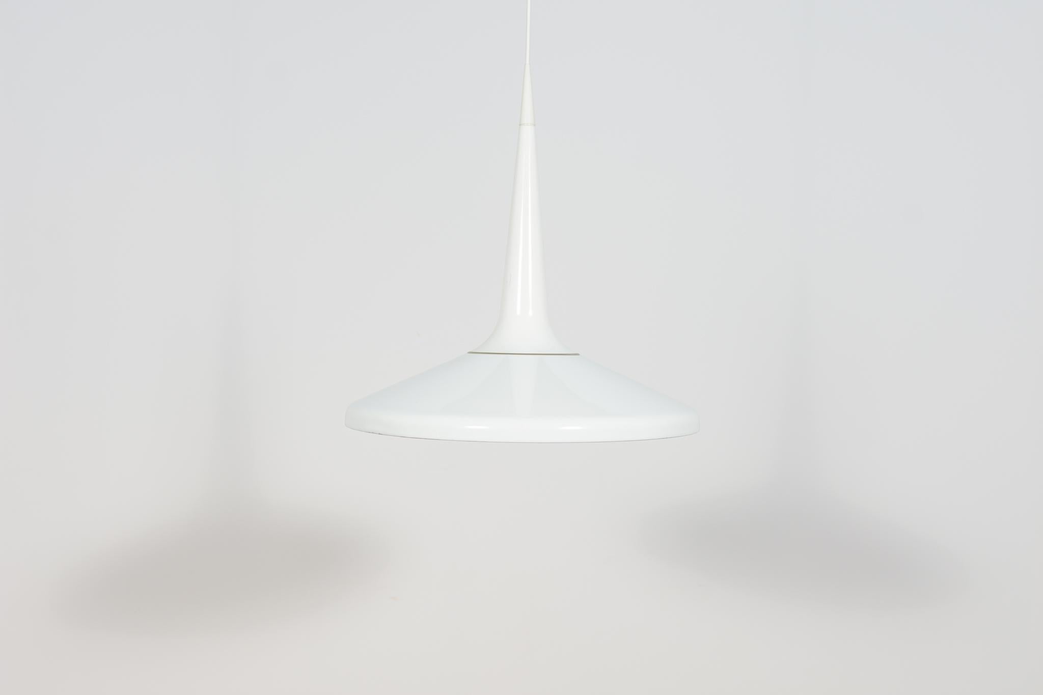 Lampada a sospensione Juicy di Kasper Salto, Thomas Sigsgaard per Fritz, modello metà secolo. in vendita 2