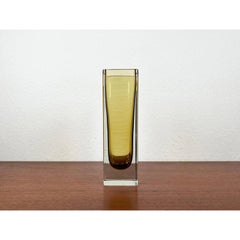 Minimalistische Sommerso-Glasvase aus der Mitte des Jahrhunderts, Modell Kf 296, von Kaj Franck, 1965