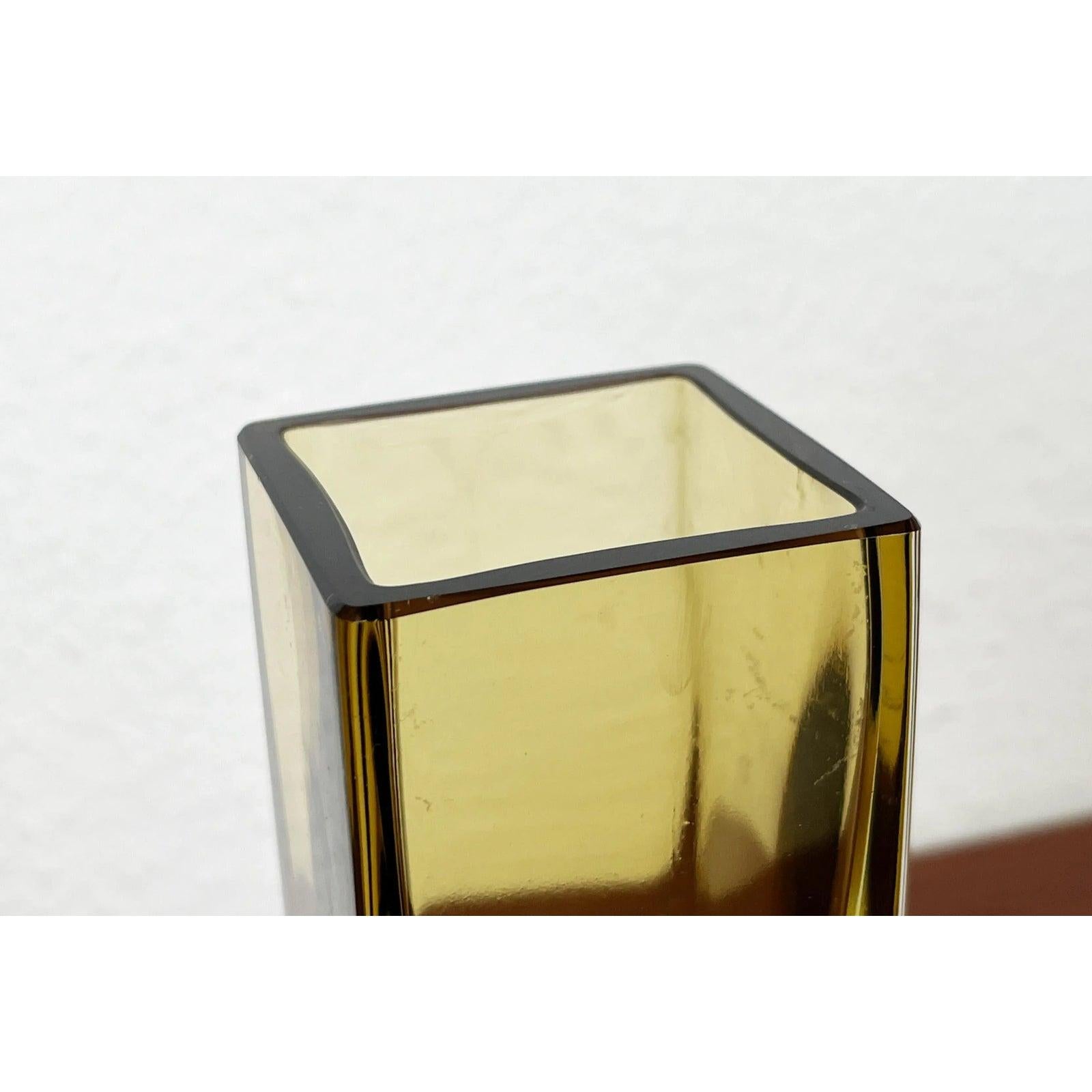 Minimalistische Sommerso-Glasvase aus der Mitte des Jahrhunderts, Modell Kf 296, von Kaj Franck, 1965 im Angebot 3