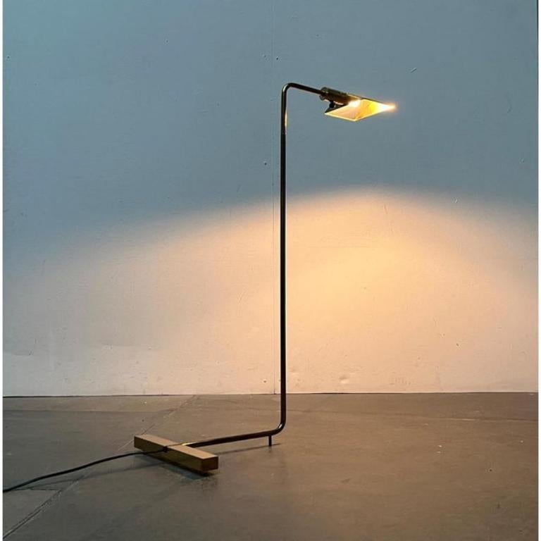 Mid-Century moderno Lampada da terra minimalista a contrappeso di metà secolo Model Lz 17 Serial No. 1, anni '60 in vendita