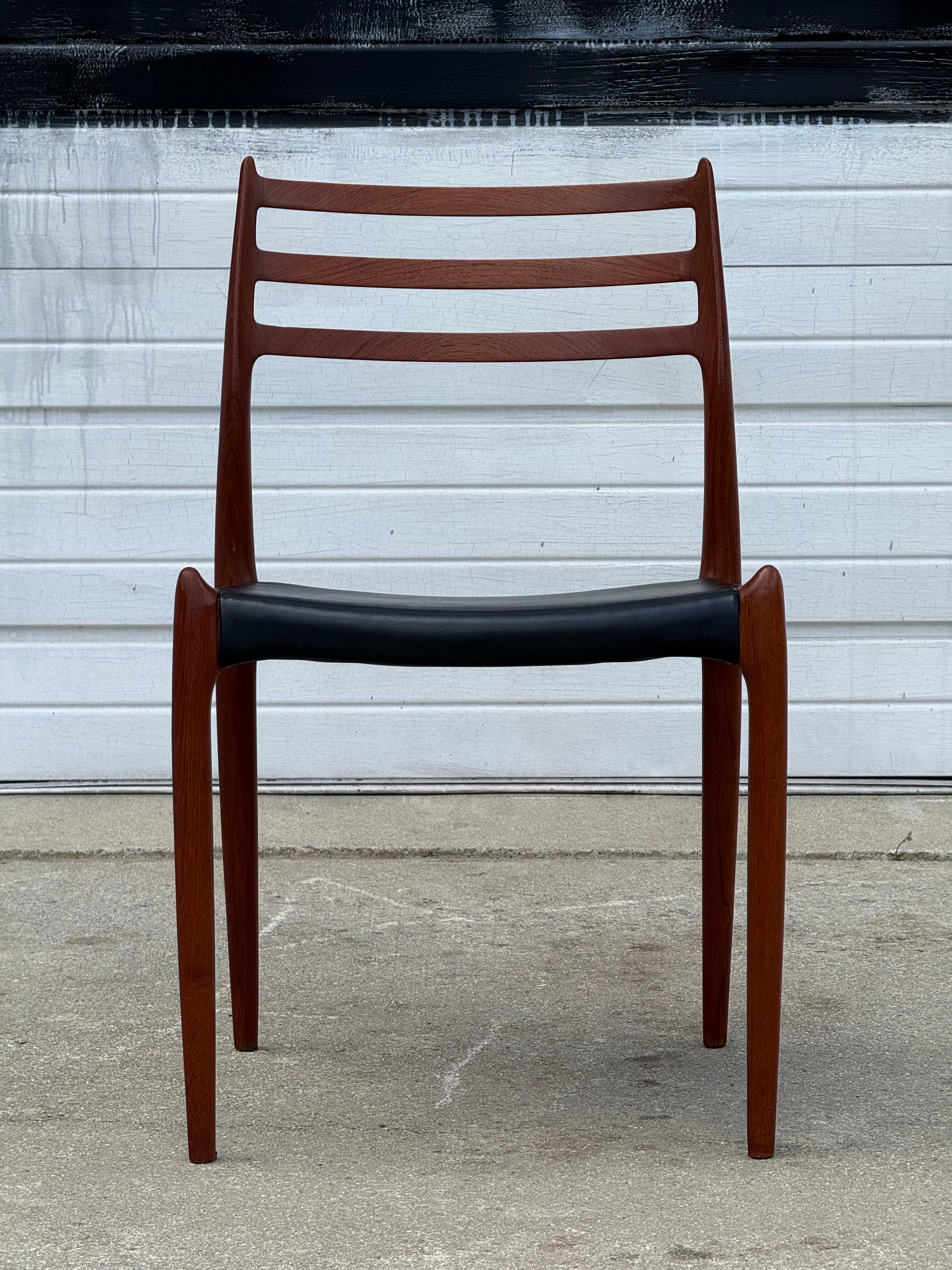Pelle Sedia Model No. 78 di Niels Moller, metà del secolo scorso - Singola in vendita