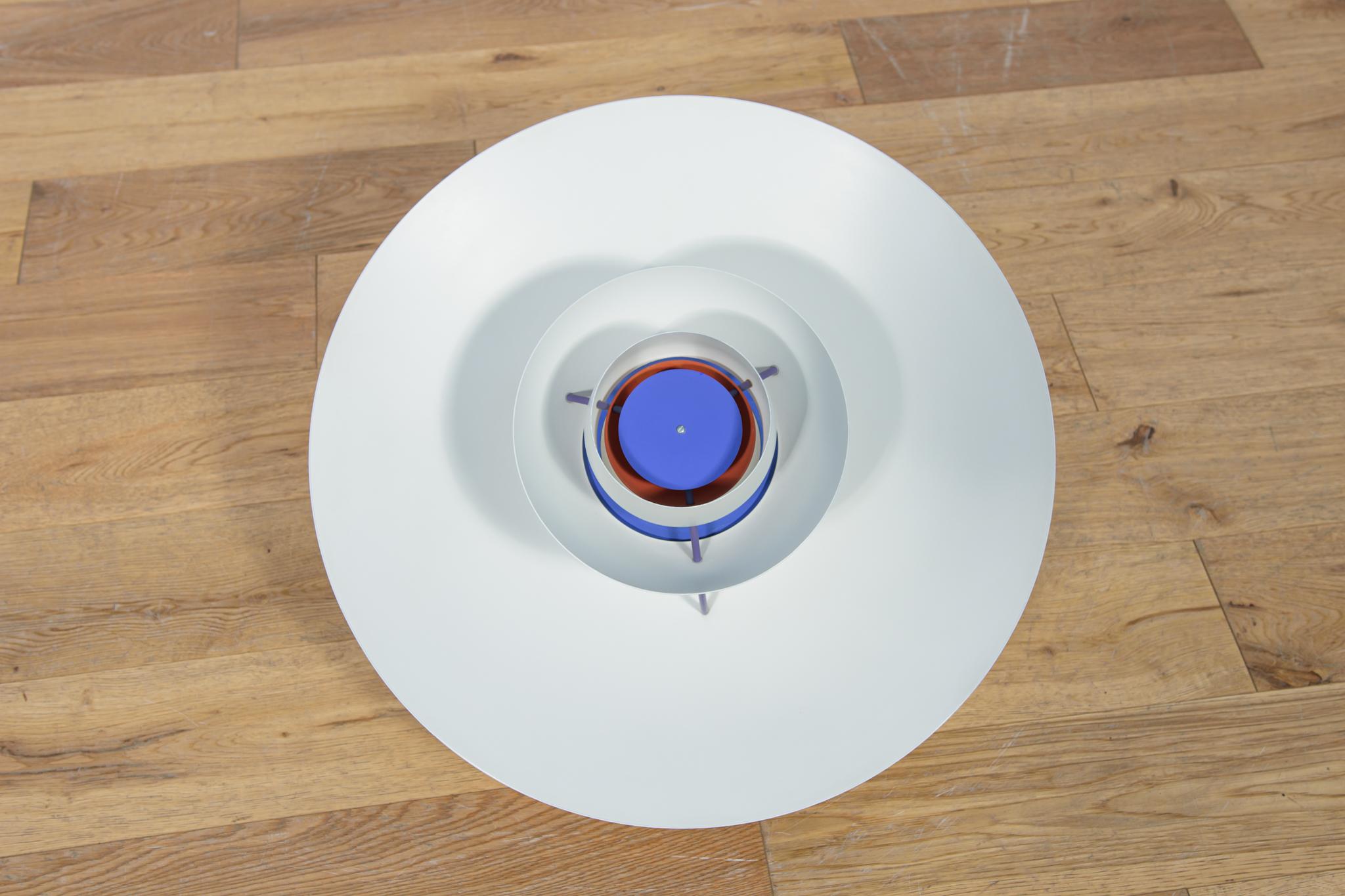 Mid-Century Model PH5 Pendant Lamp by Poul Henningsen for Louis Poulsen, 1960s In Excellent Condition For Sale In GNIEZNO, 30