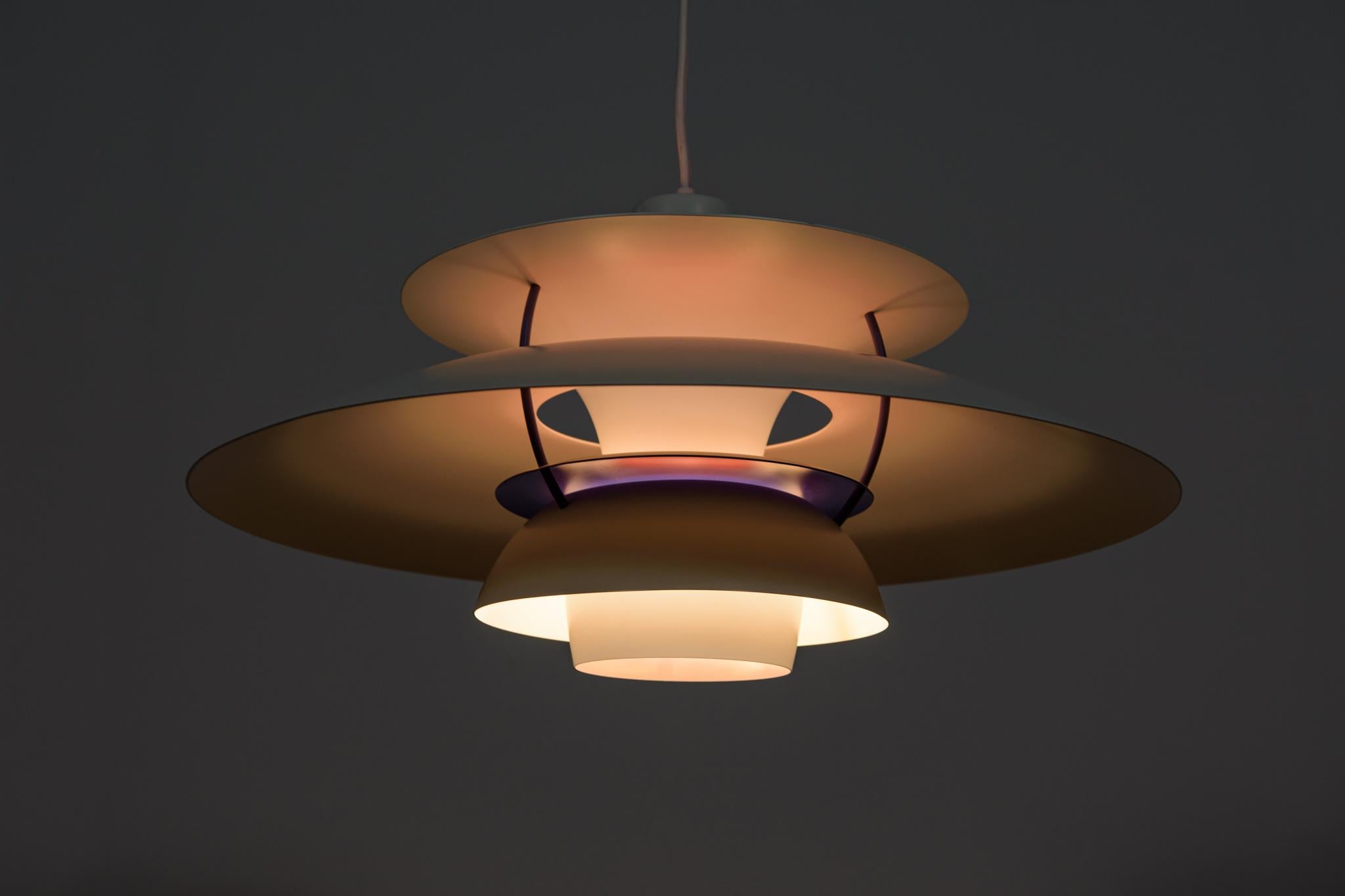 Mid-Century Model PH5 Pendant Lamp by Poul Henningsen for Louis Poulsen, Denmark For Sale 7