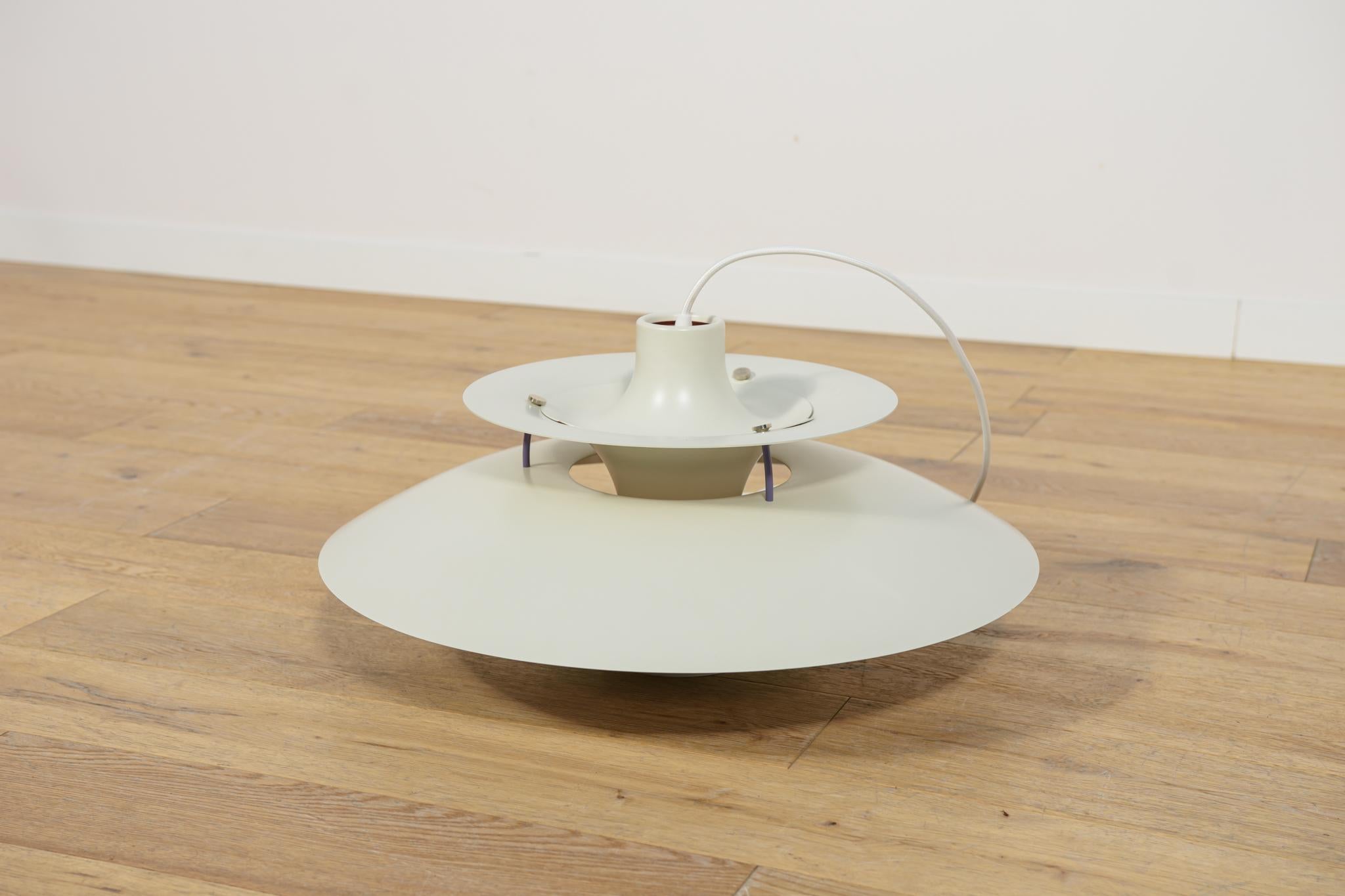 Danese Lampada a sospensione PH5 di Poul Henningsen per Louis Poulsen, Danimarca, metà secolo. in vendita