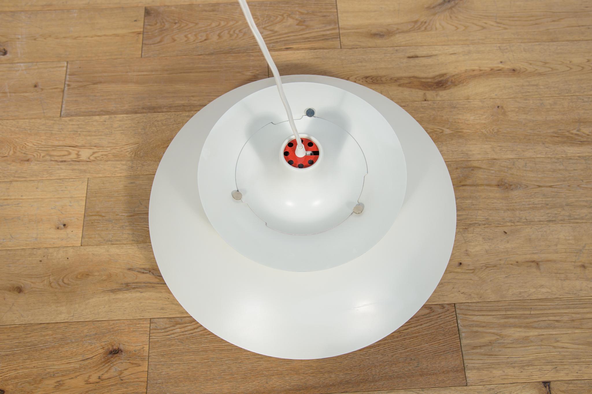 Mid-Century Model PH5 Pendant Lamp by Poul Henningsen for Louis Poulsen, Denmark For Sale 1