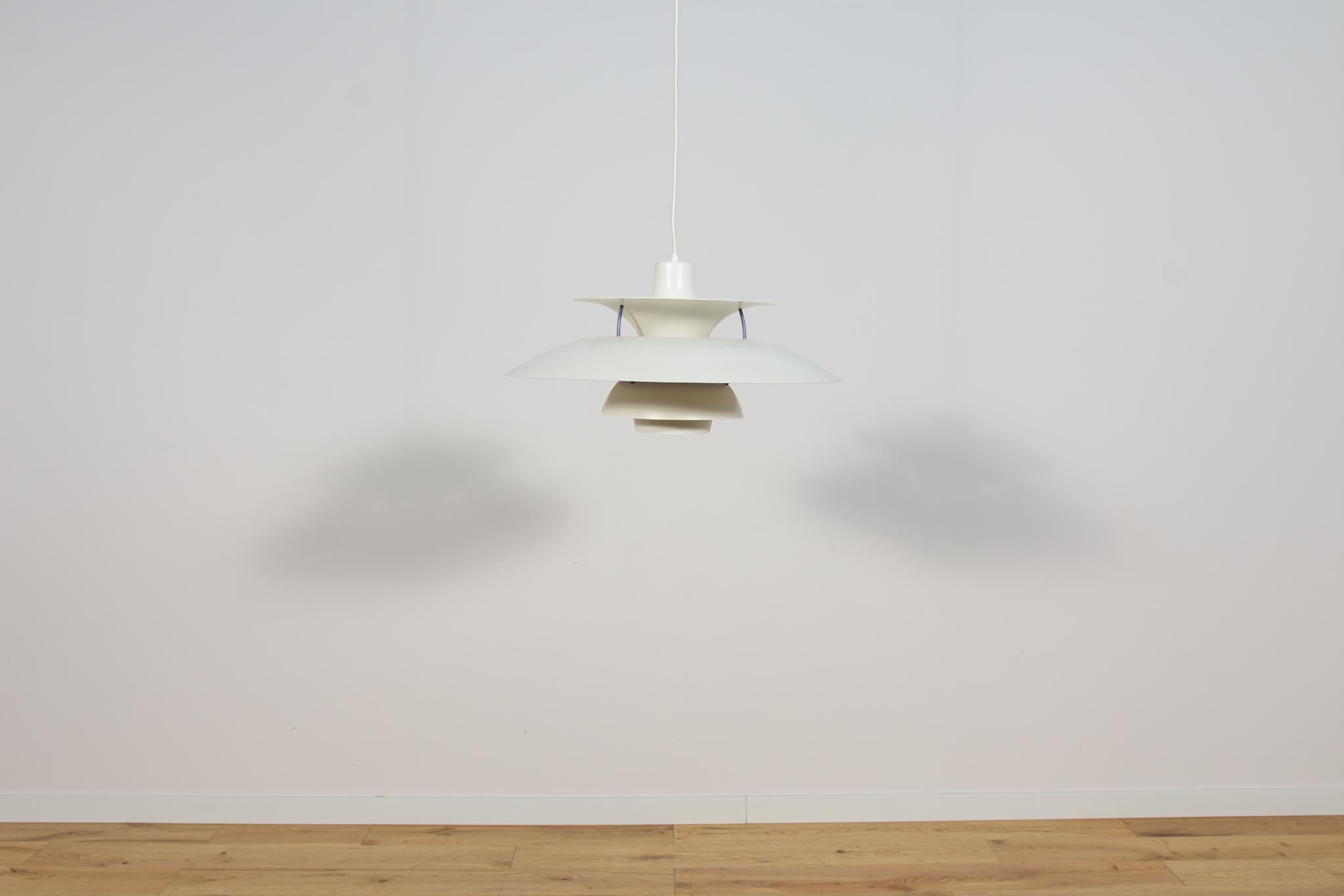 Mid-Century Model PH5 Pendant Lamp by Poul Henningsen for Louis Poulsen, Denmark For Sale 2