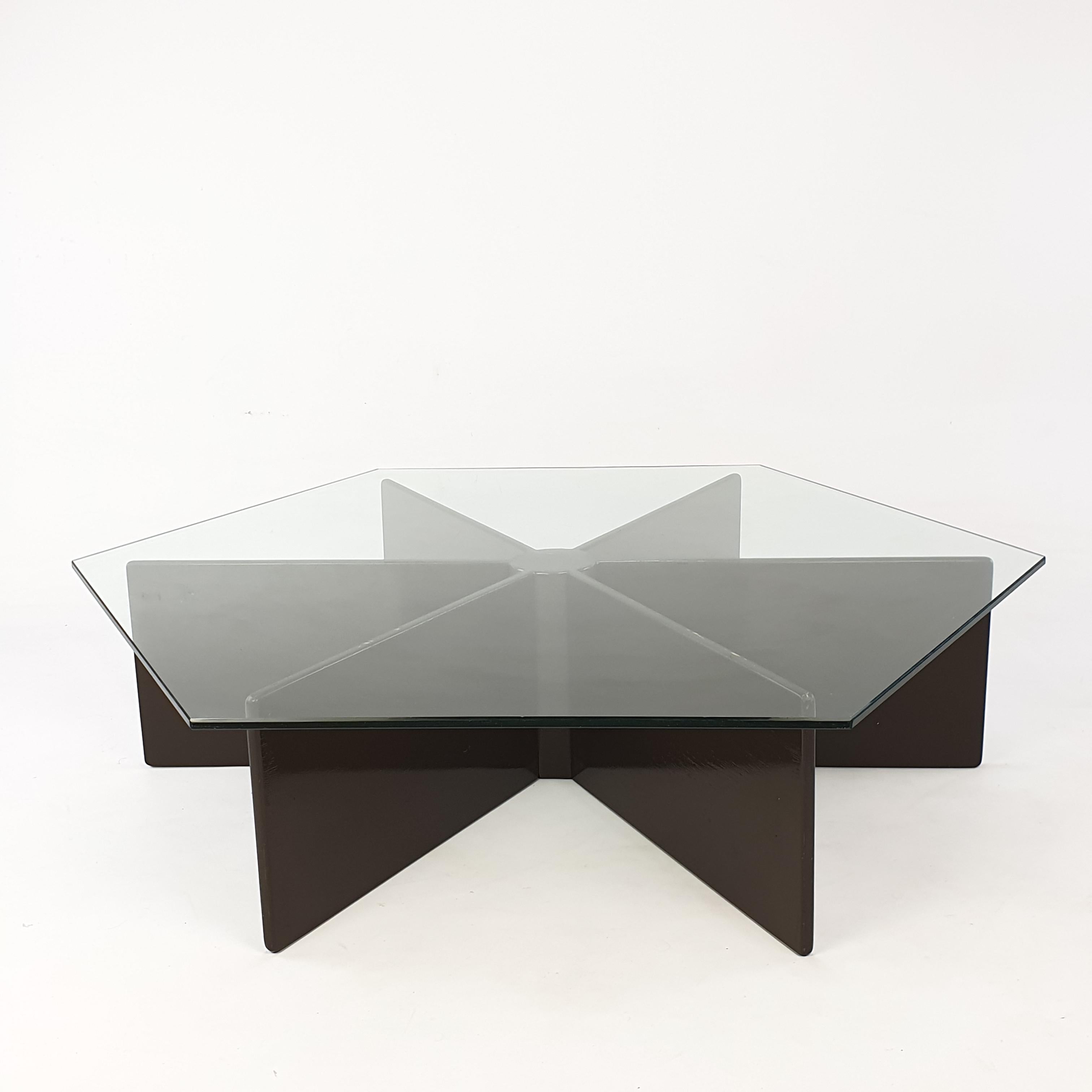 Mid-Century Model T878 Spider Coffee Table by Pierre Paulin for Artifort, 1960s In Good Condition For Sale In Oud Beijerland, NL