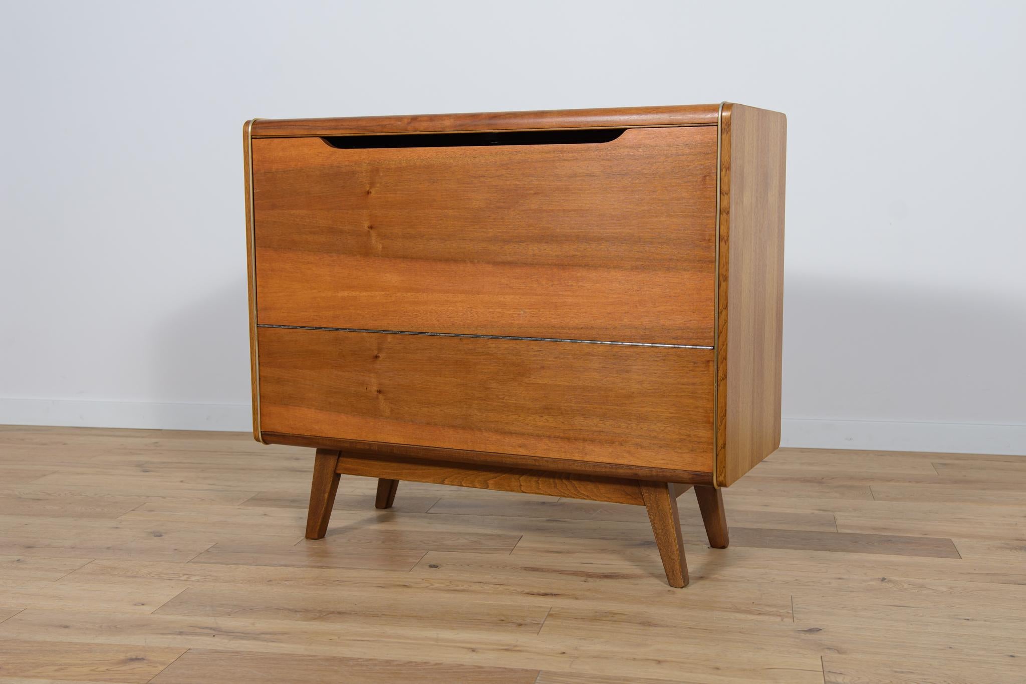 Mid-20th Century Mid-Century Model U391 Bar Cabinet by Bohumil Landsman for Jitona, 1960s For Sale