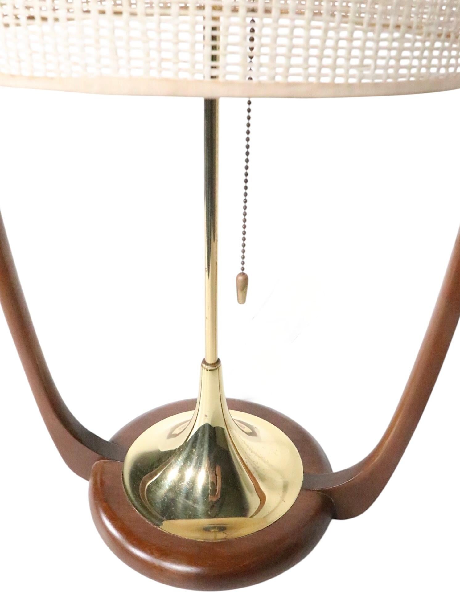 Mid Century Modeline Table Lamp Designed by Arthur Jacobs c 1950's For Sale 8