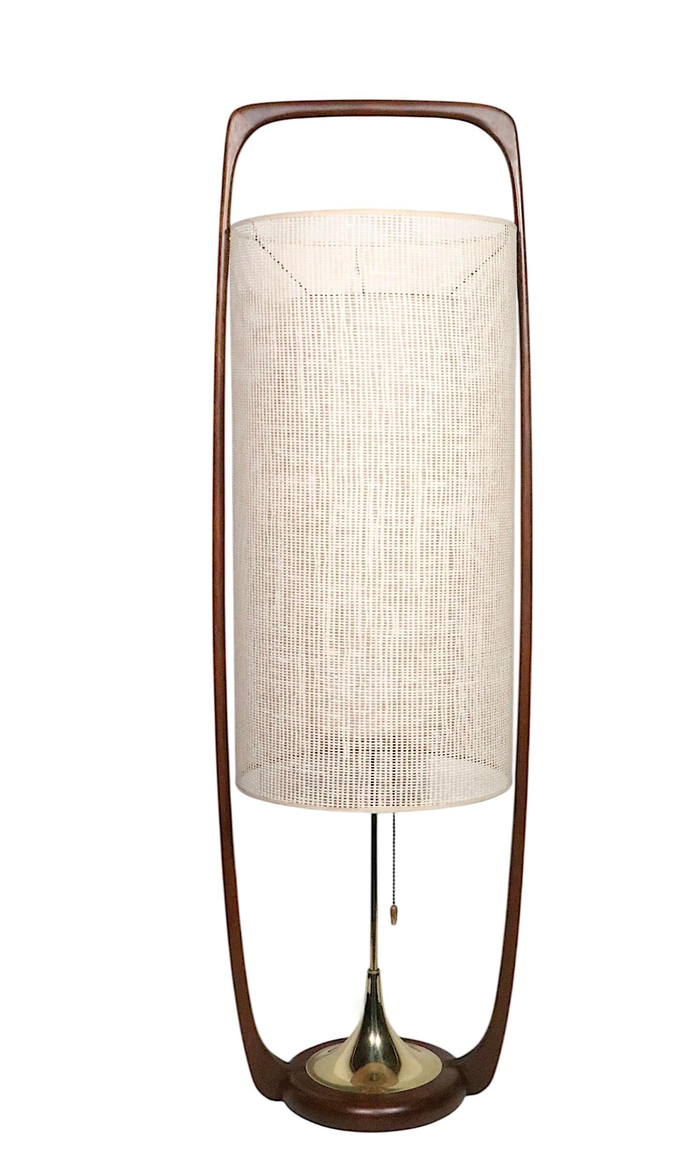 Mid Century Modeline Table Lamp Designed by Arthur Jacobs c 1950's For Sale 11