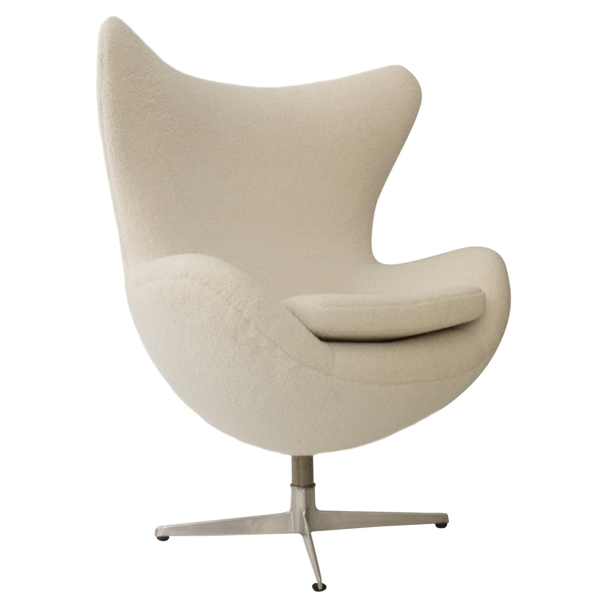 Midcentury Moderen Egg Chair by Arne Jacobsen, Denmark, 1960 For Sale