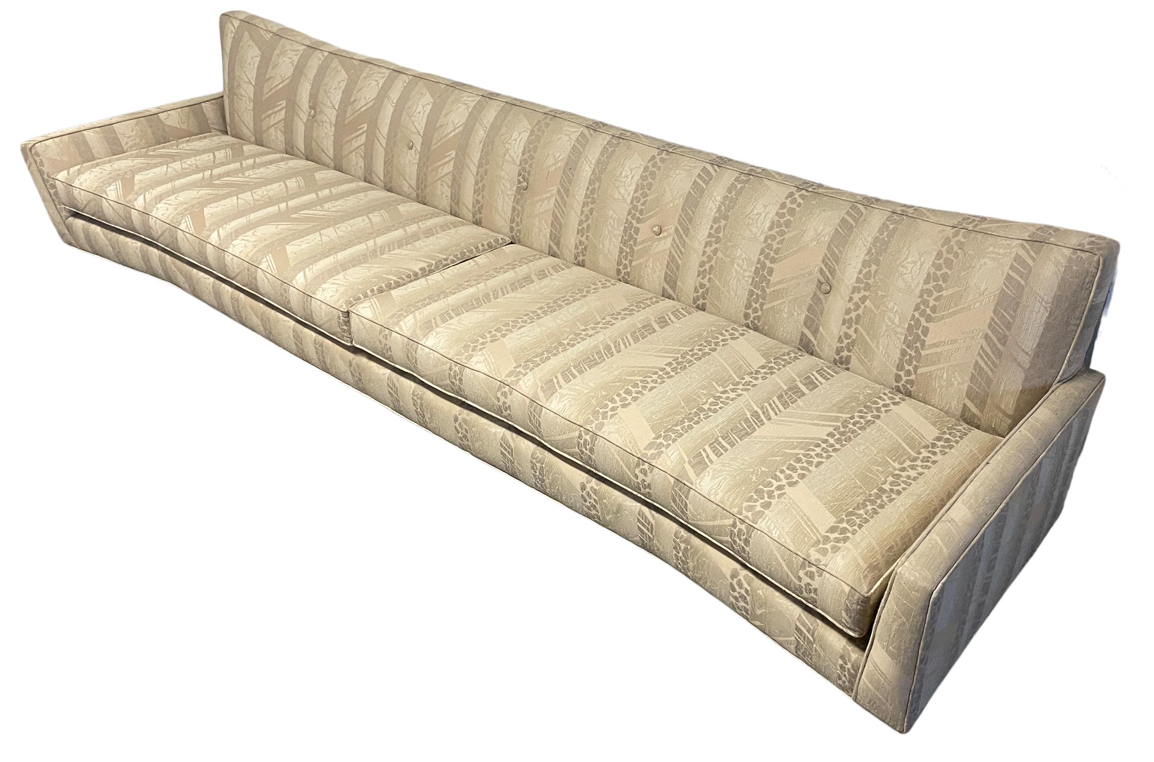 Modernes 10 Fuß langes, niedrig gewinkeltes Sofa im Mid-Century-Modern-Stil von Paul McCobb (Moderne der Mitte des Jahrhunderts) im Angebot
