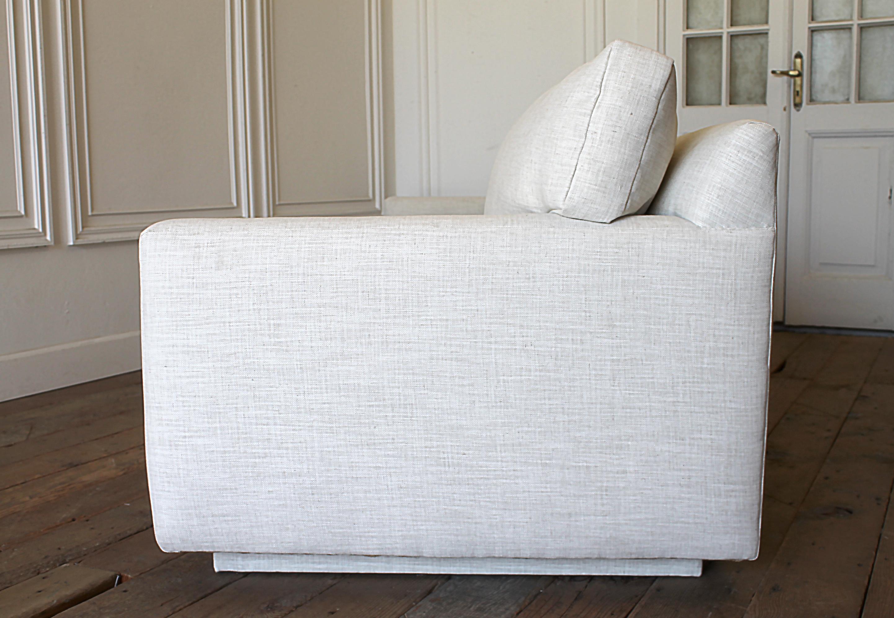 Mid-Century Modern Sofa Reupholstered in Natural Linen Blend Herringbone 6