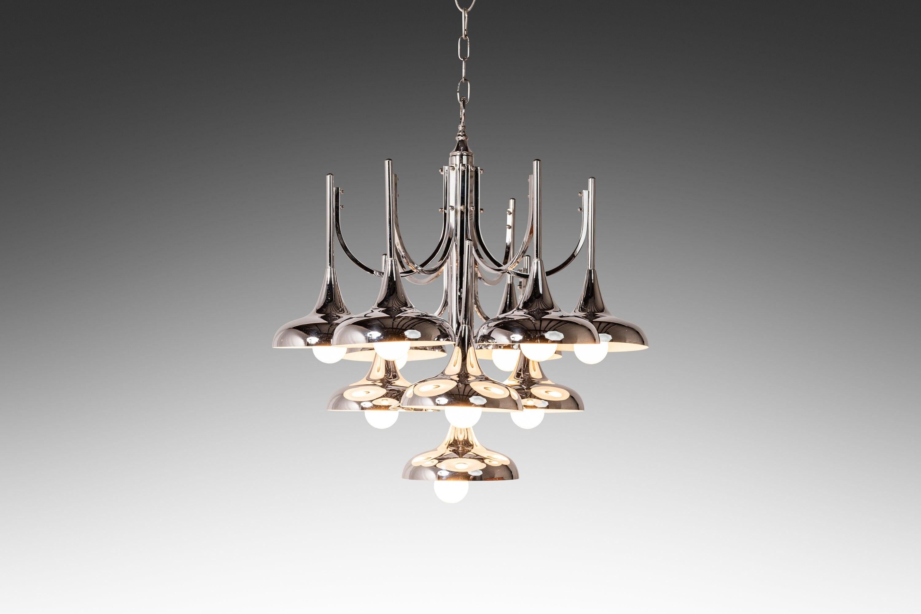 Late 20th Century Mid-Century Modern 10-Light Chrome Trumpet Lamp Chandelier Attributed to Reggian For Sale