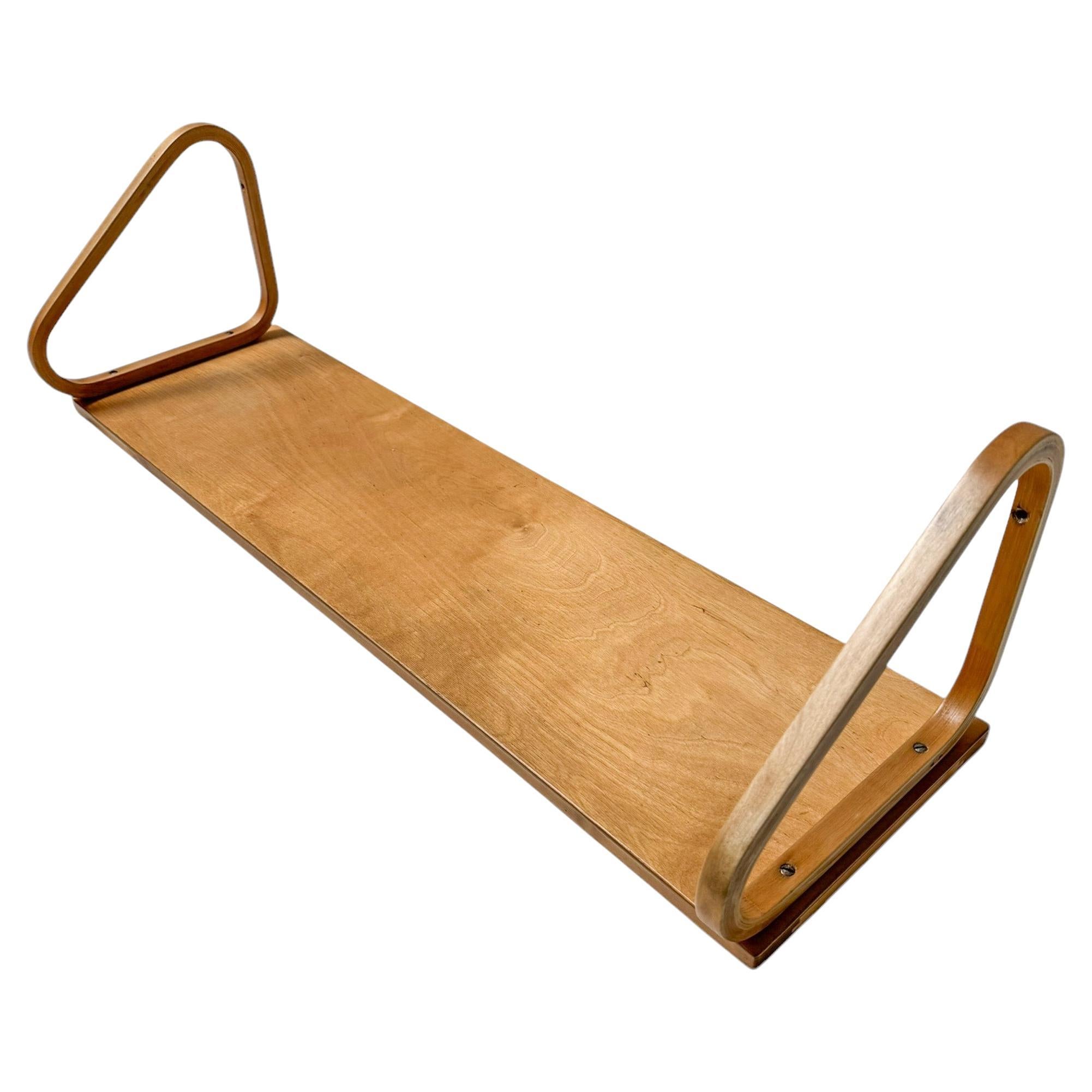 Scaffale da parete 112B di Alvar Aalto per Artek, anni 1950/1960, stile Mid-Century Modern