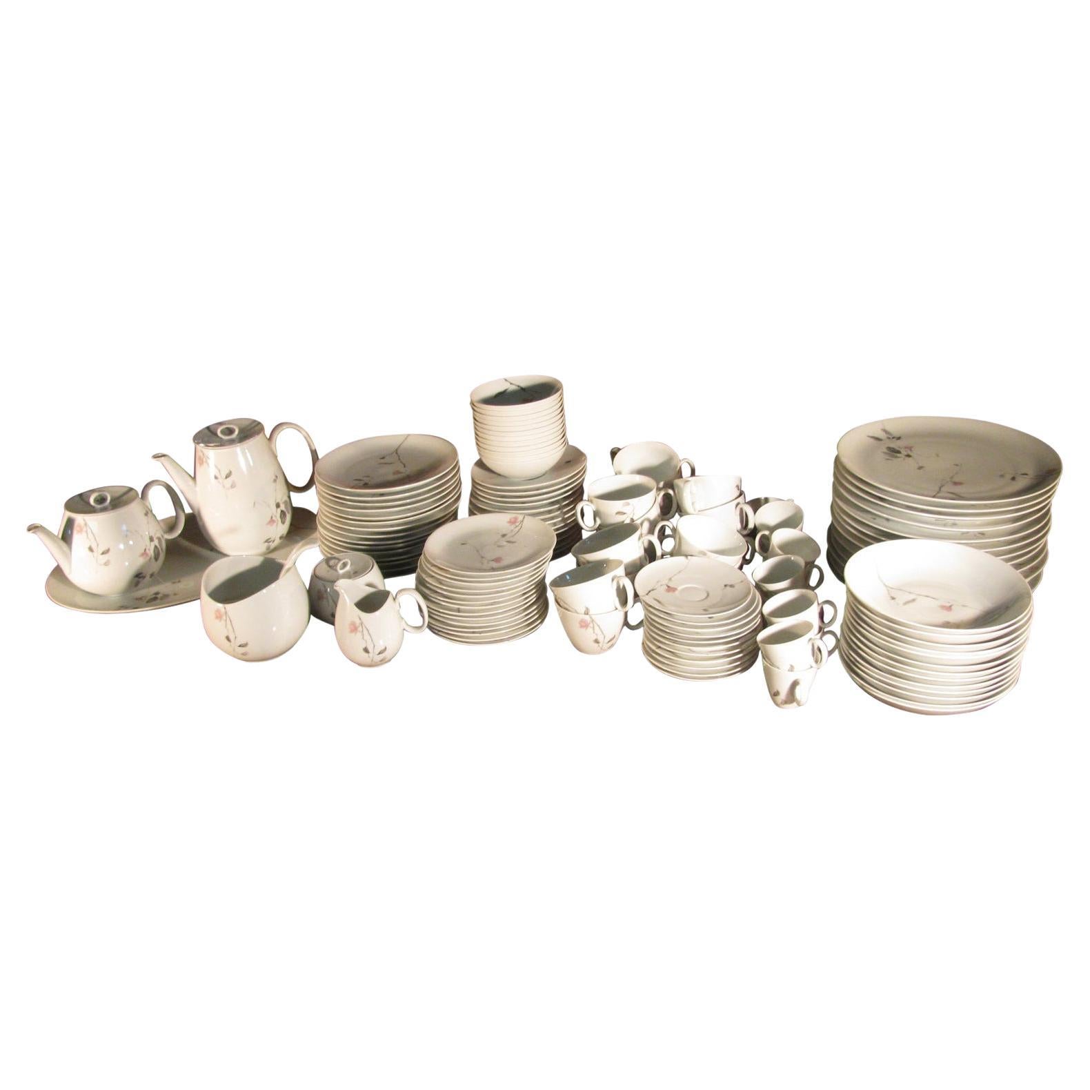 Ensemble de 125 pièces du milieu du siècle dernier par Raymond Loewy pour Rosenthal, Allemagne