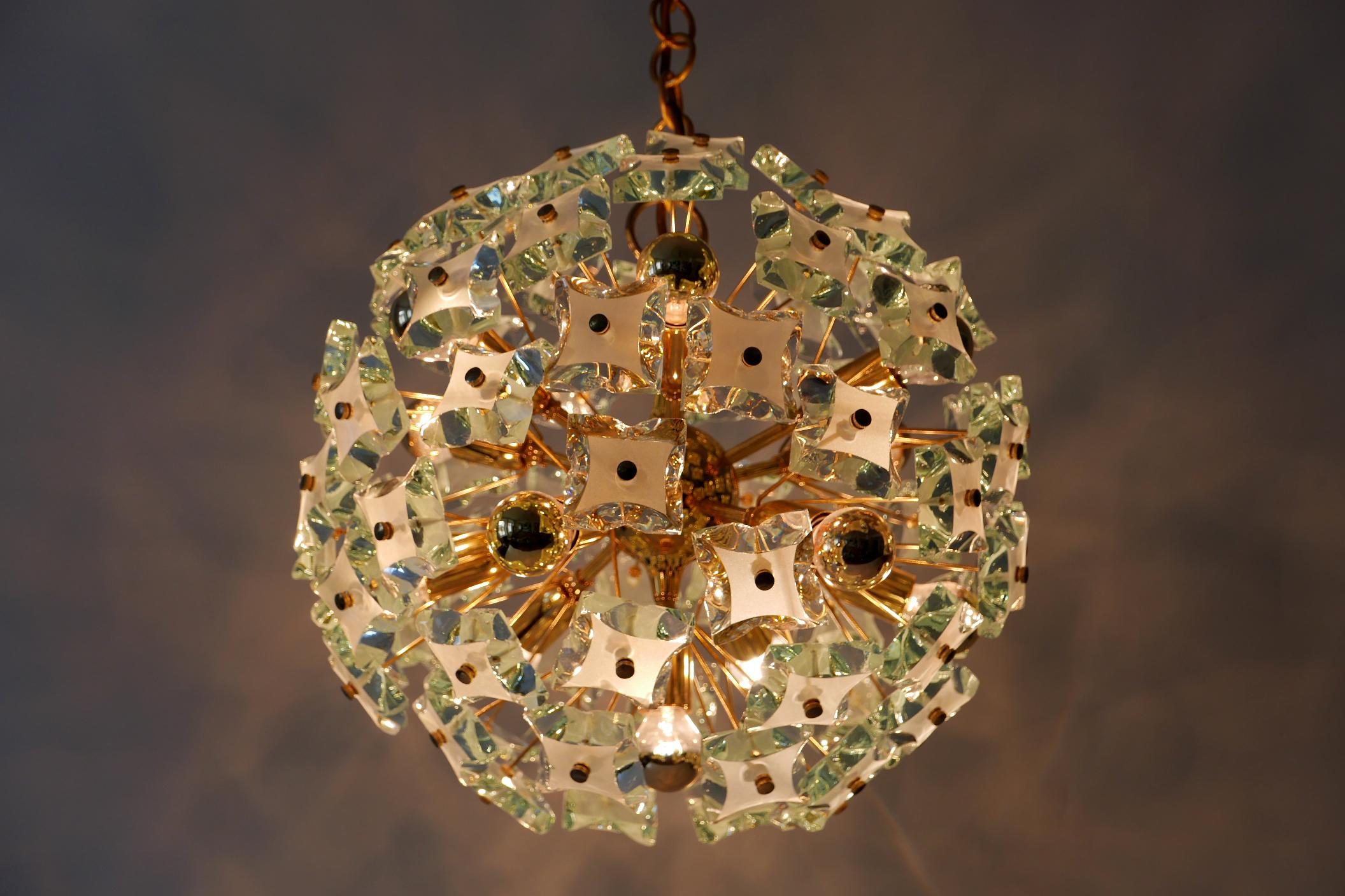 Polished Mid-Century Modern 13-Flamed Sputnik Chandelier or Pendant Lamp Dandelion, 1960s