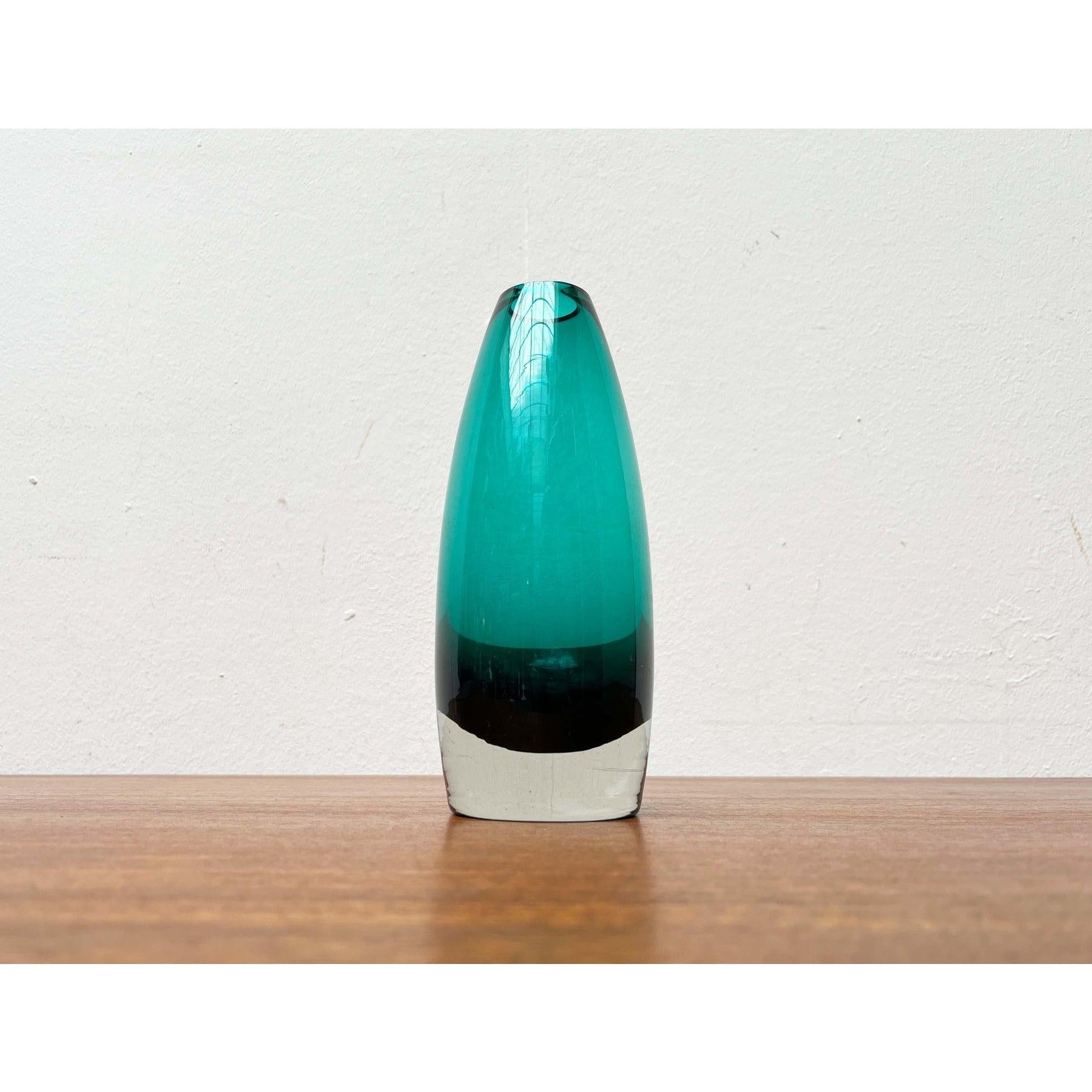 Vaso in vetro 1365 di Tamara Aladin per Riihimäki, anni '60, metà del secolo scorso in vendita 11