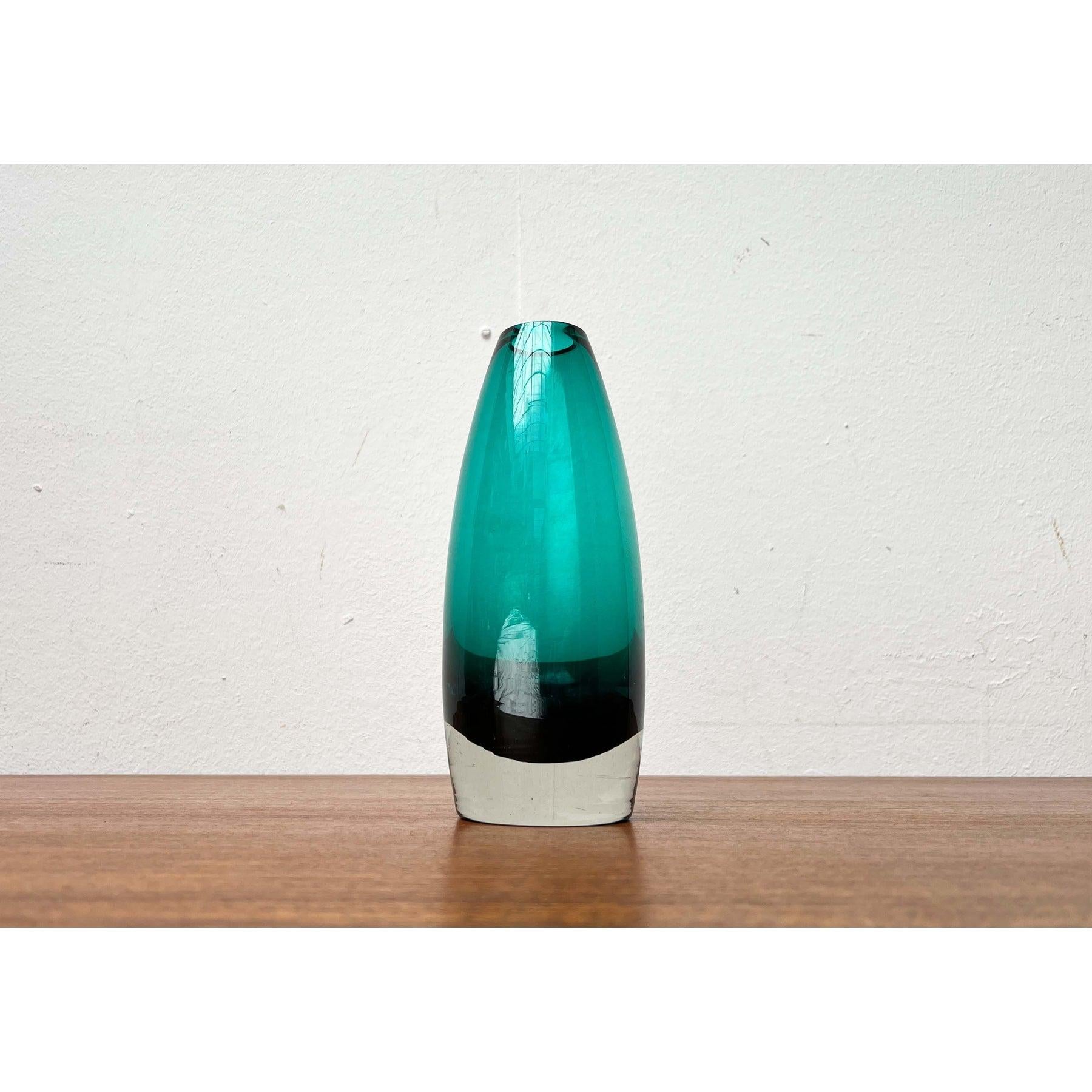 Vaso in vetro 1365 di Tamara Aladin per Riihimäki, anni '60, metà del secolo scorso in vendita 2