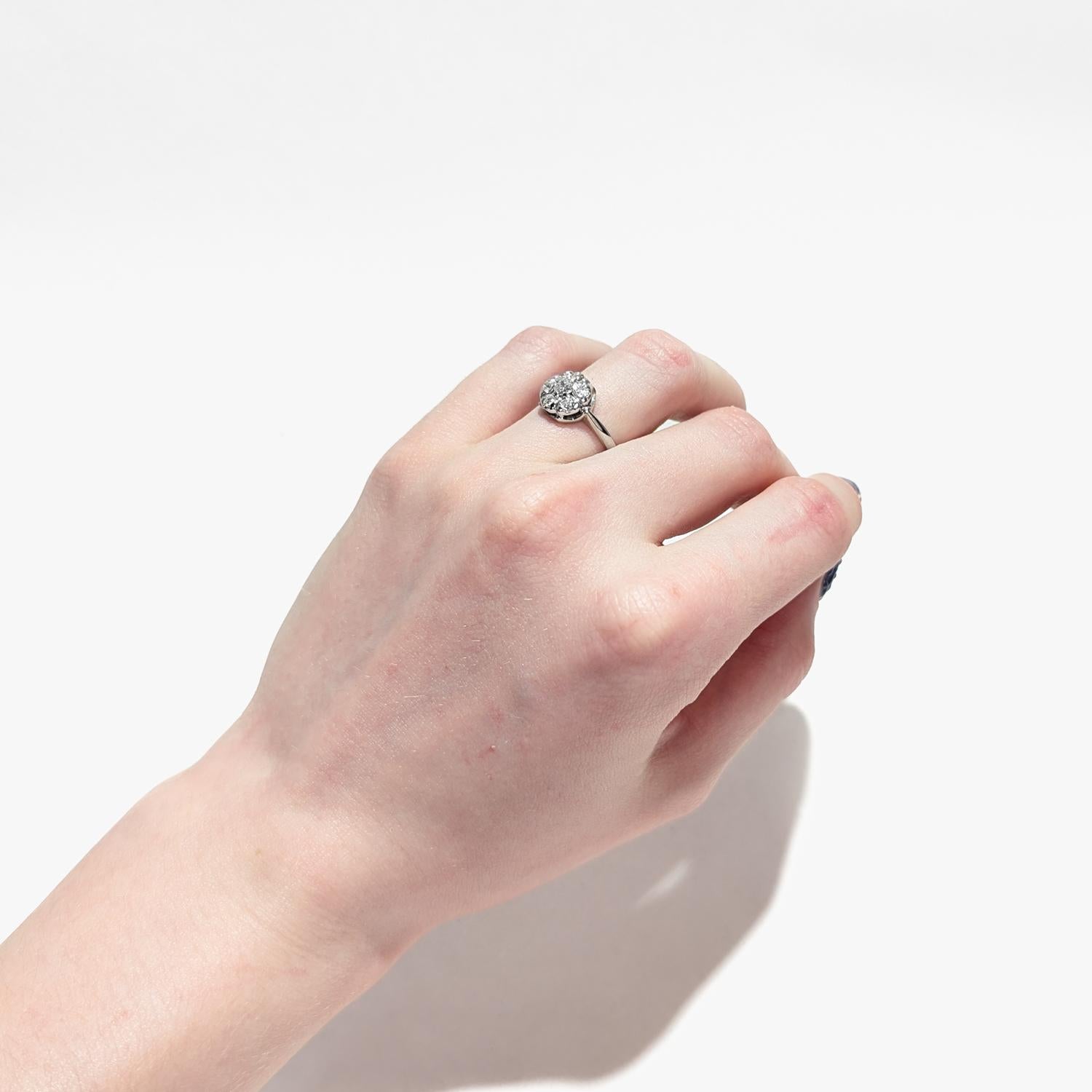 Mid-Century Modern 14K White Gold Diamond Cluster Cocktail Ring For Sale 7