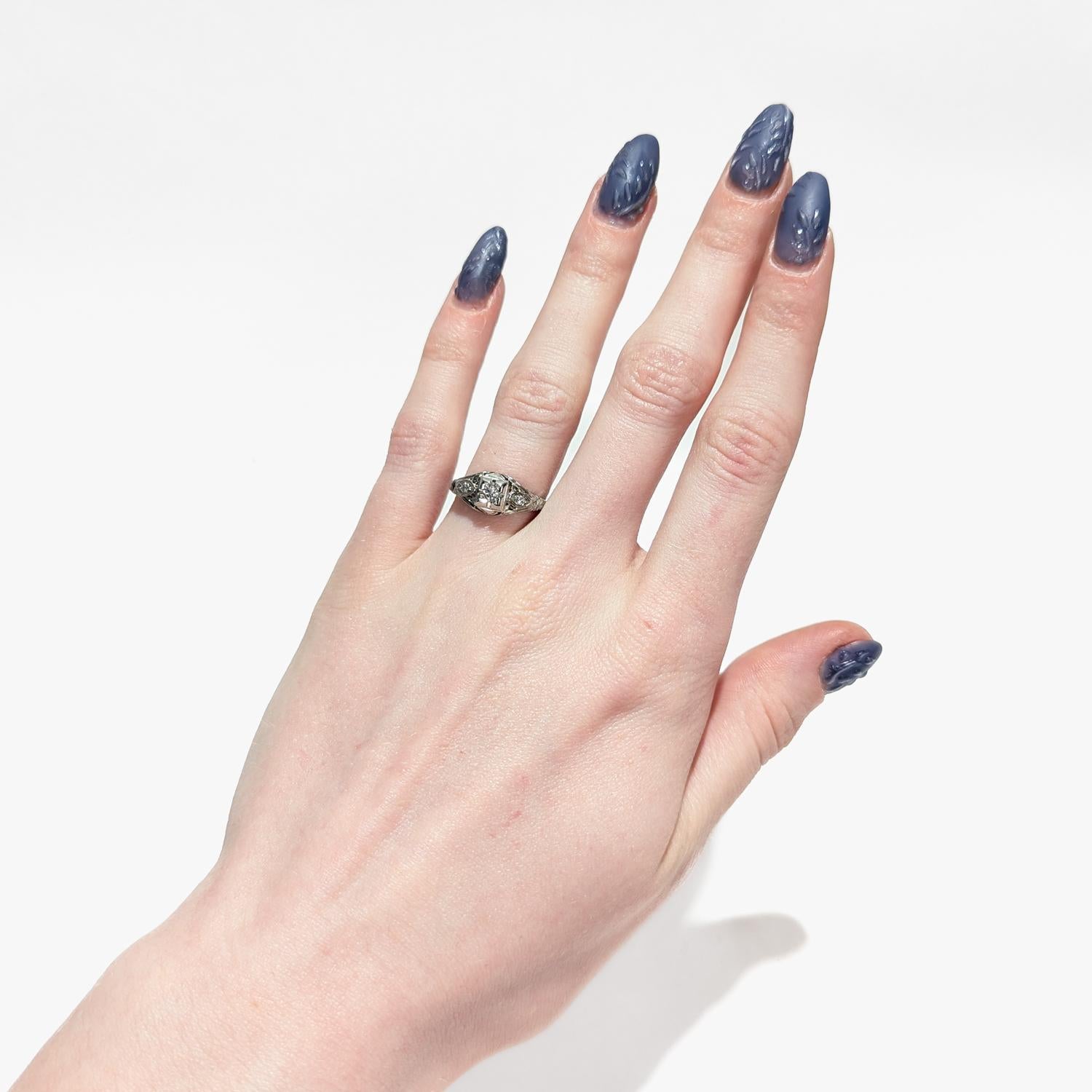 Round Cut Mid-Century Modern 18K White Gold & Diamond Ring For Sale