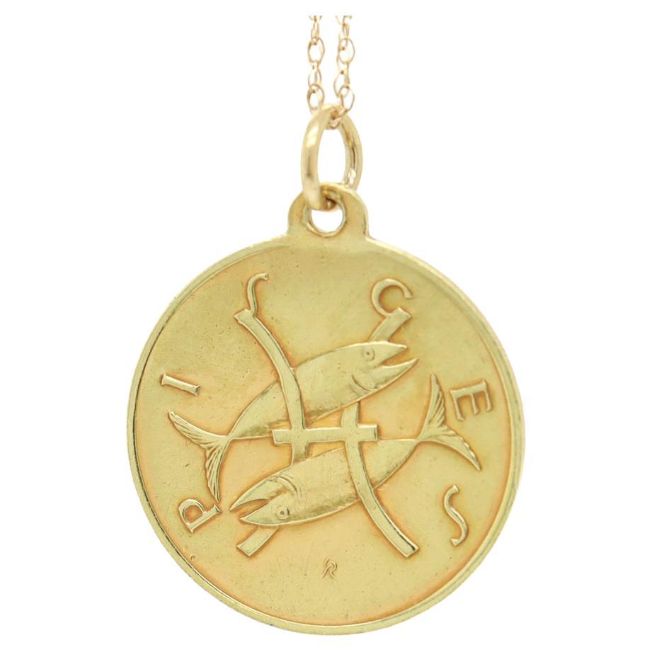 Mid-Century Modern 18K Yellow Gold Pisces Zodiac Charm or Pendant for a Necklace For Sale