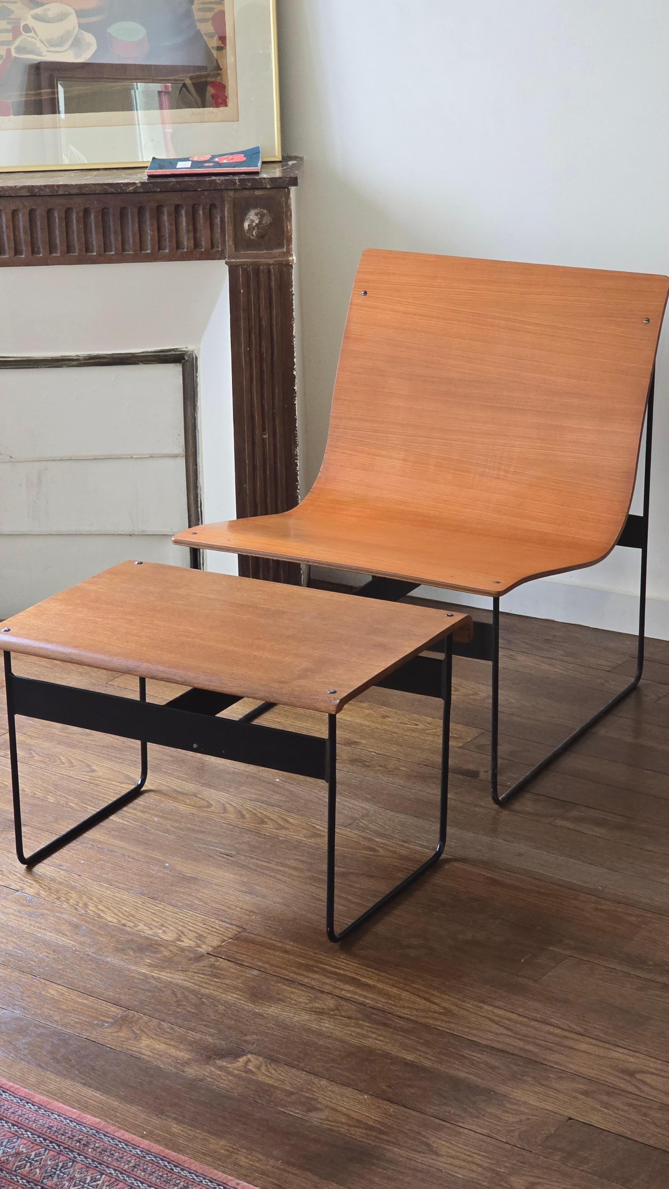 20th Century Mid-Century Modern 1950s Gunter Renkel Lounge Chair with Matching Ottoman For Sale