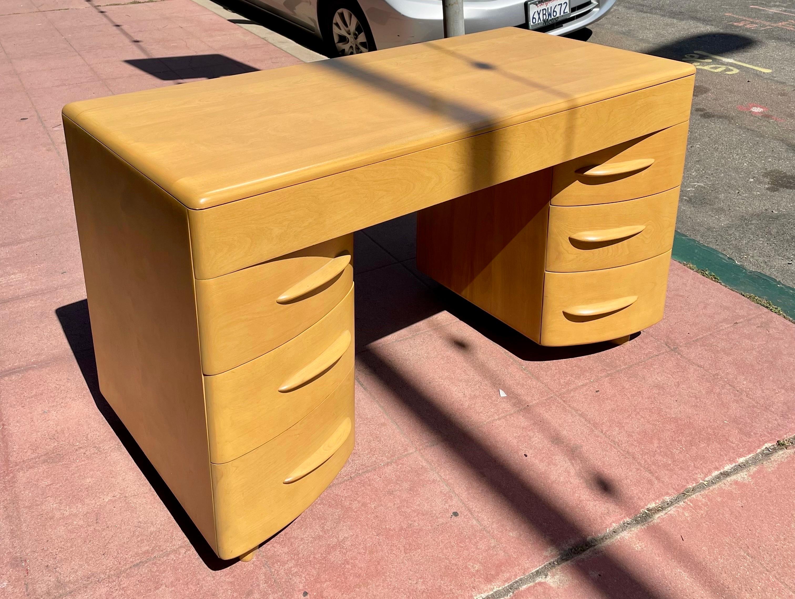 American Mid-Century Modern 1950's Heywood Wakefield Desk Wheat Finish Solid Maple