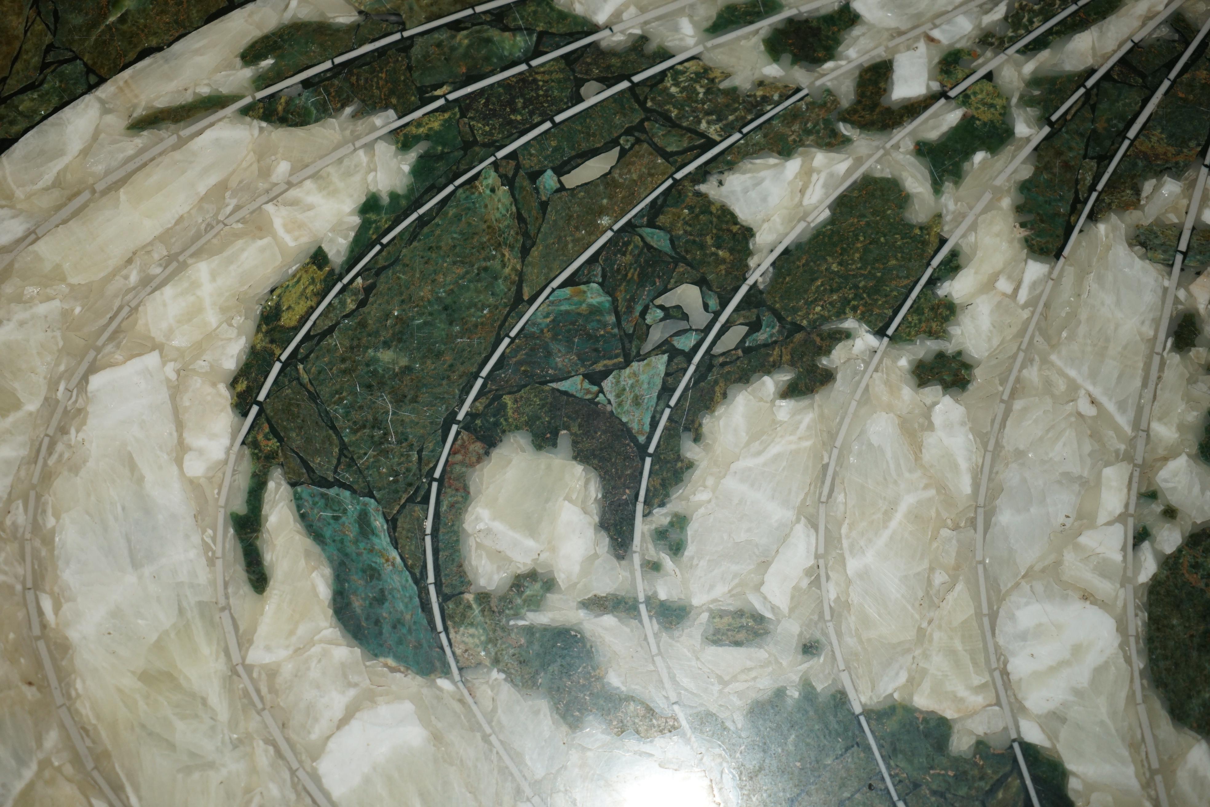 MID CENTURY MODERN 1950's ITALIAN MARBLE & ONYX WORLD MAP COFFEE COCKTAIL TABLE For Sale 1