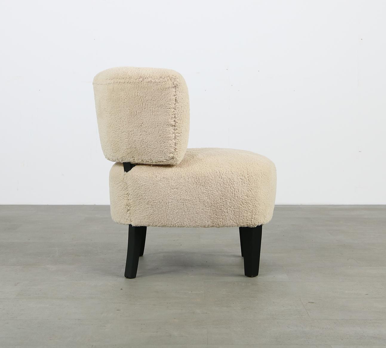 Swedish Mid-Century Modern 1950s Otto Schultz Lounge Chair, Teddy Fur & Leather Restored For Sale