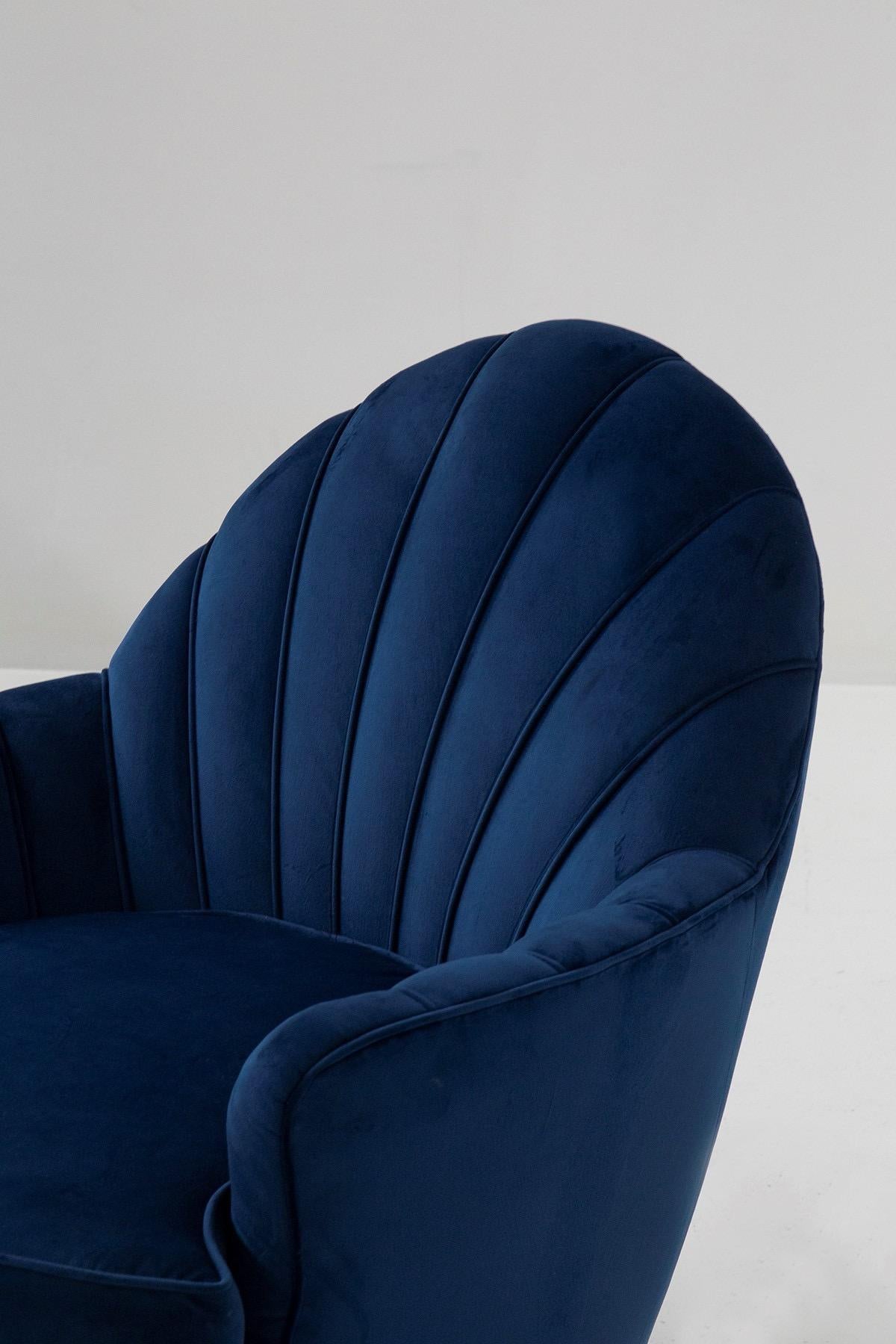 Mid-20th Century Mid-Century Modern 1950's Set 2 Armchairs Blue Velvet Guglielmo Ulrich (attrib) For Sale