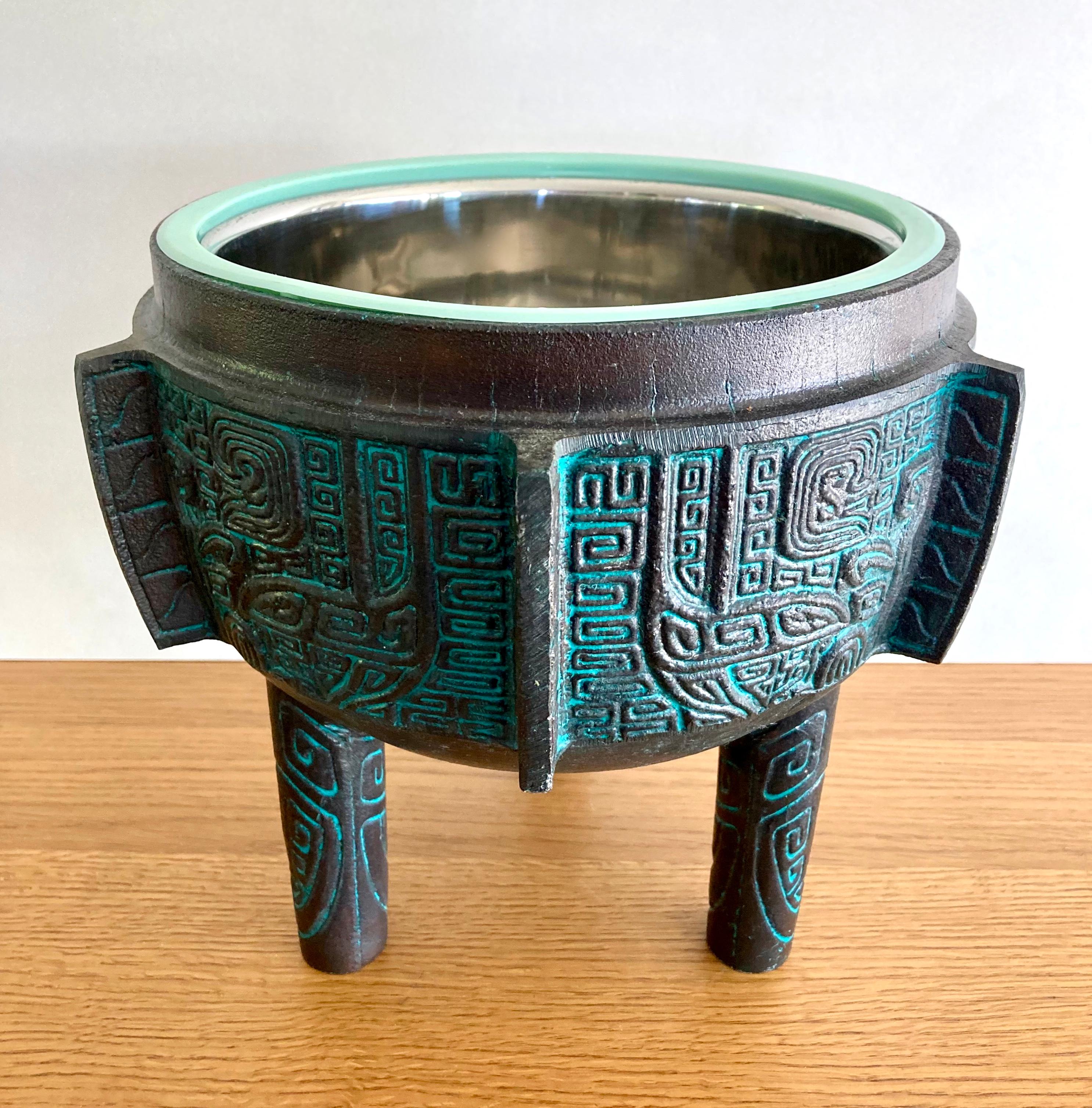 Mid-Century Modern 1960s Burmese Ice Bucket by DesignerJames Mont in Faux Bronze In Good Condition For Sale In COLMAR, FR