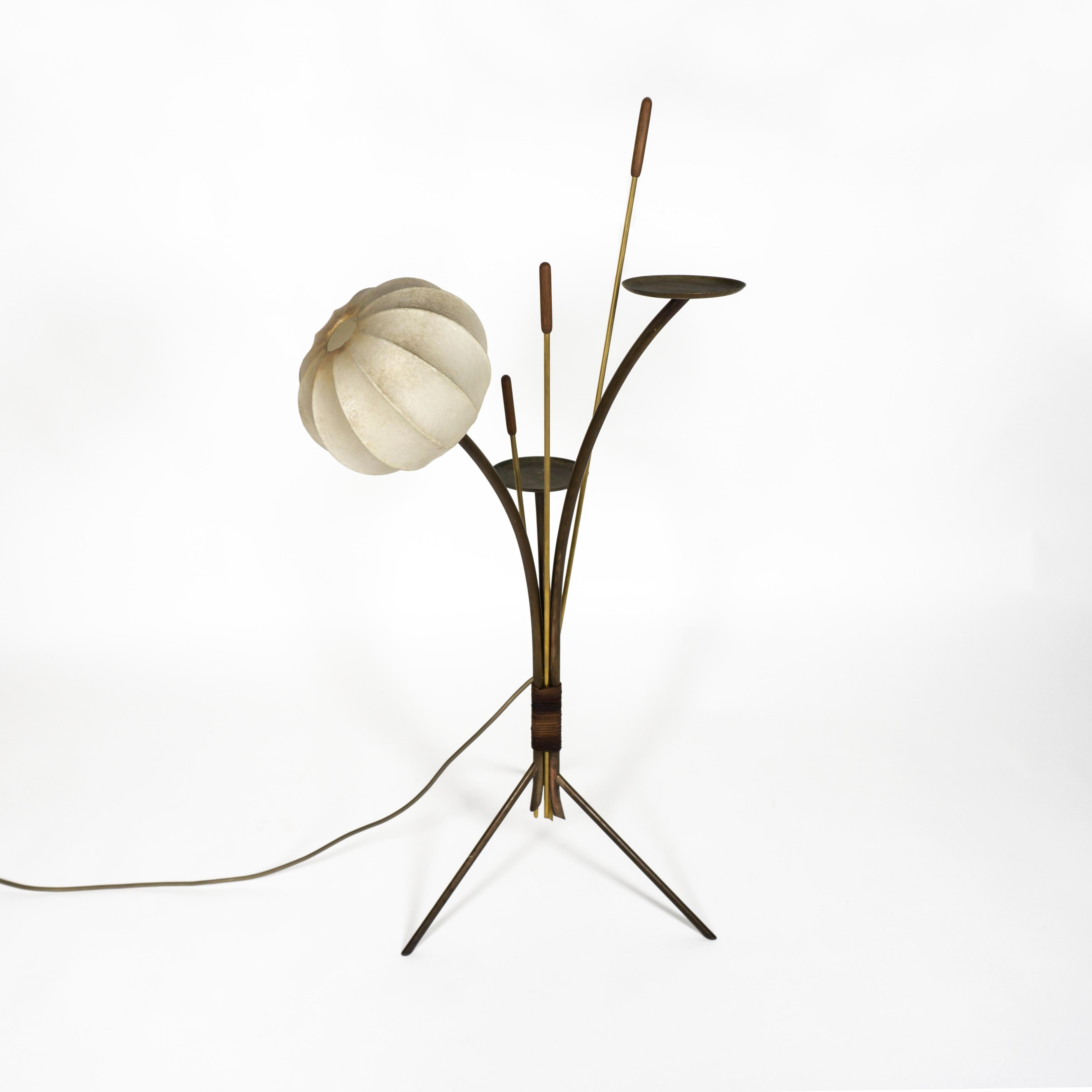 Mid-Century Modern 1960s Cocoon Brass Cattails Vintage Floor Lamp In Good Condition For Sale In Regensburg, DE