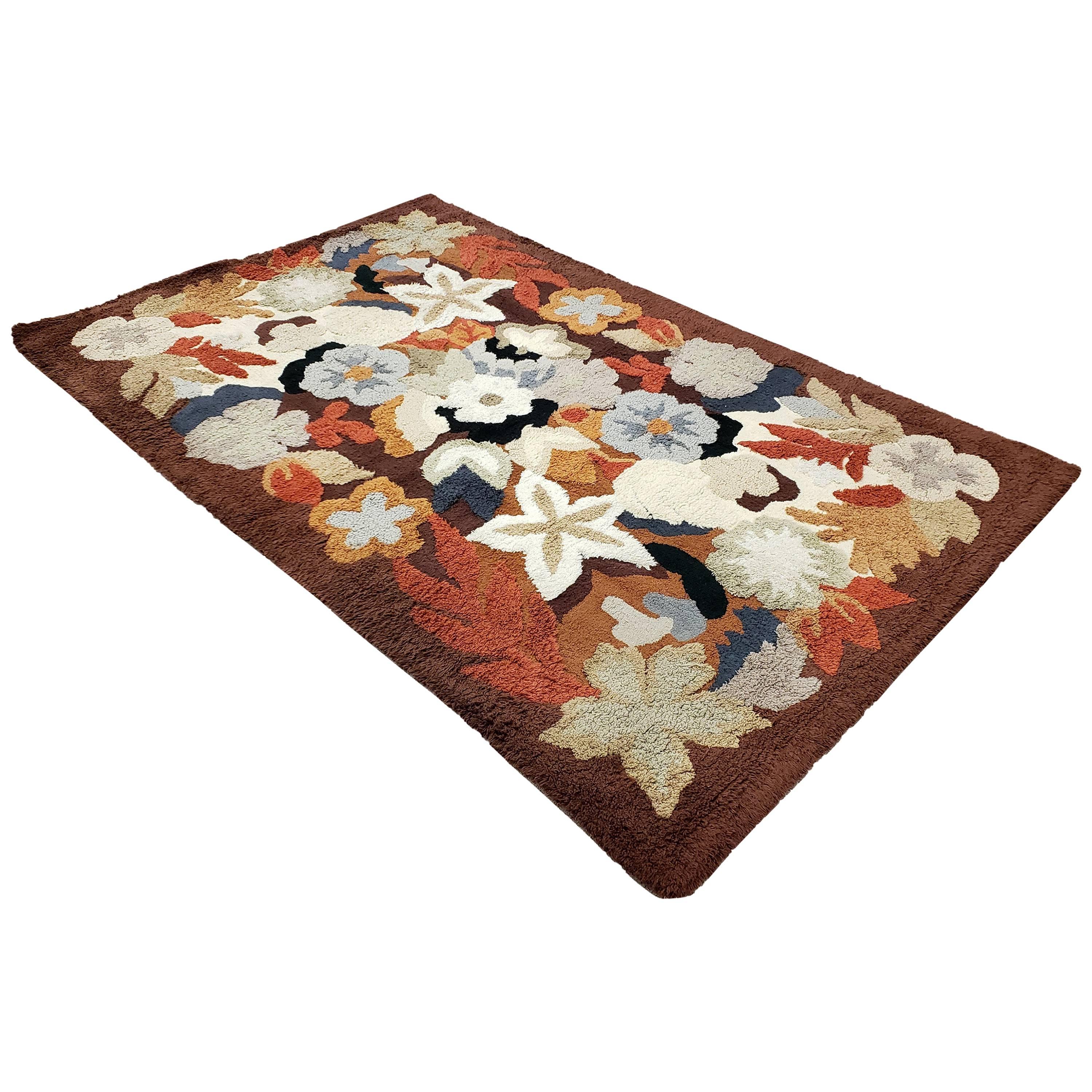 Mid-Century Modern 1960s Floral Motif Hand-Knotted Wool Rug
