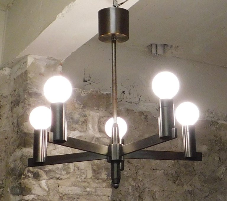  Arredoluce Attributed Mid-Century Modern  Italian Chandelier Light For Sale 3