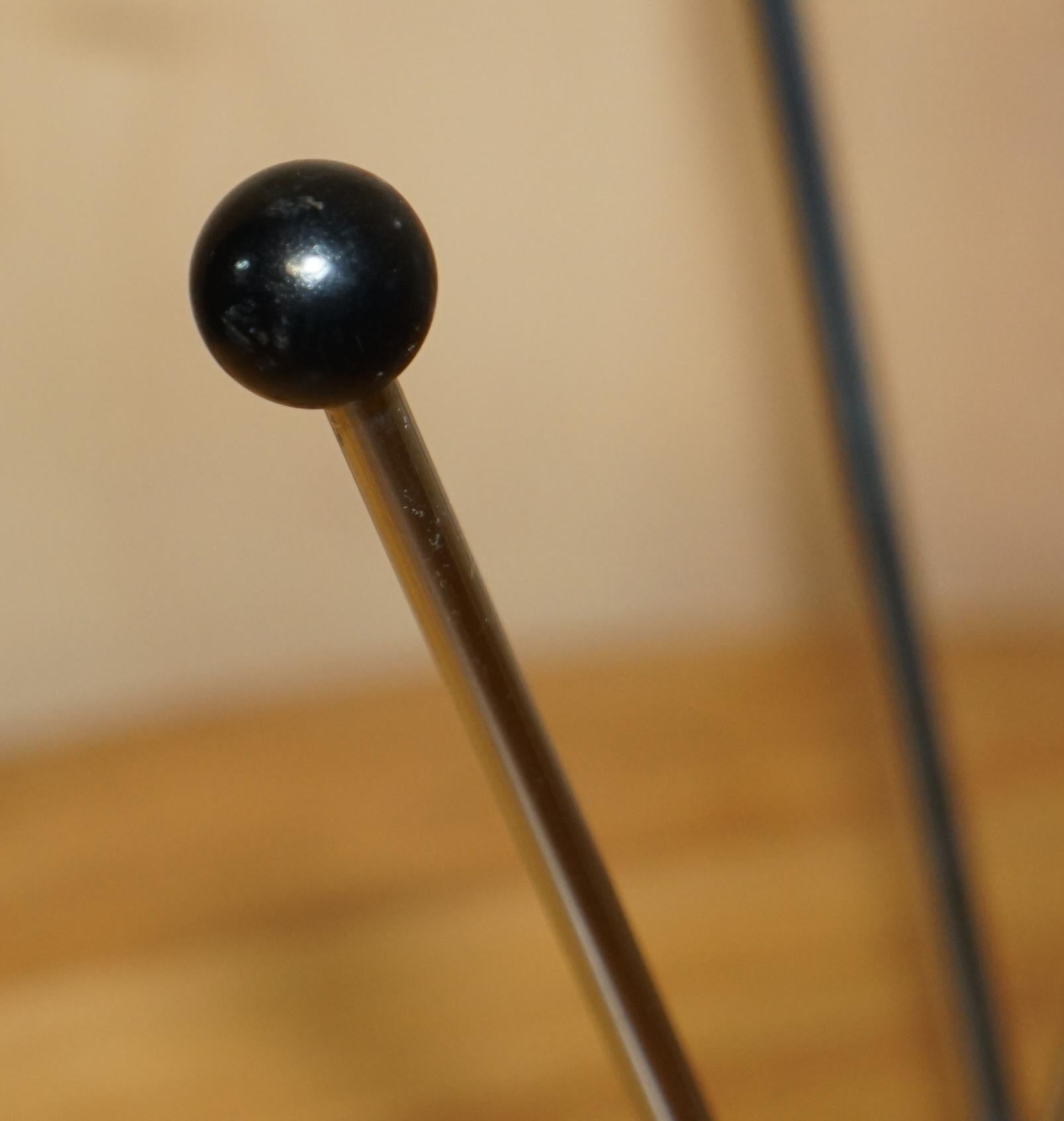 sputnik magazine rack