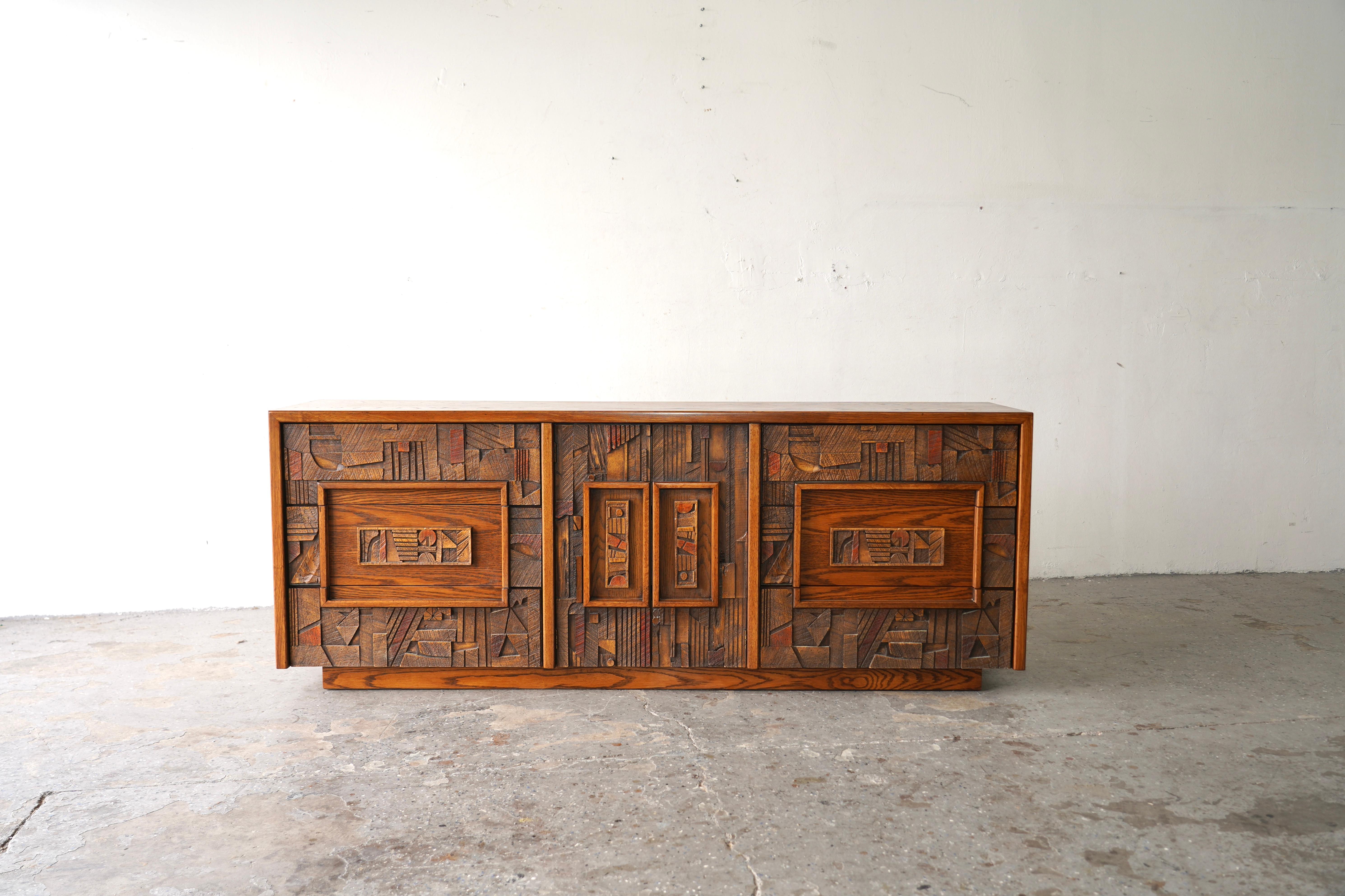 Mid Century Modern 1970s Lane Brutalist Dresser / Credenza - Pueblo Line (amerikanisch)