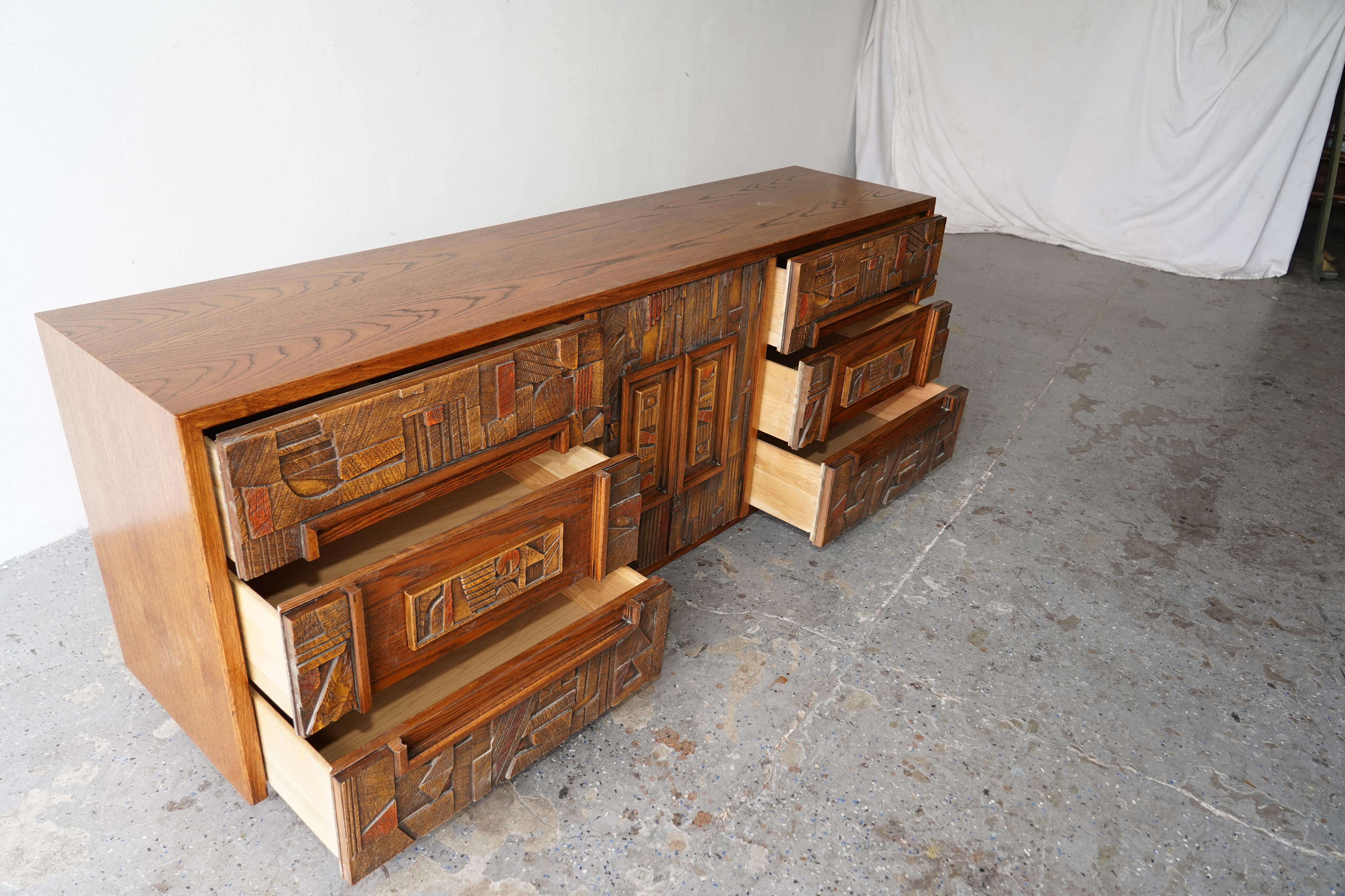 Mid Century Modern 1970s Lane Brutalist Dresser / Credenza - Pueblo Line (Ende des 20. Jahrhunderts)