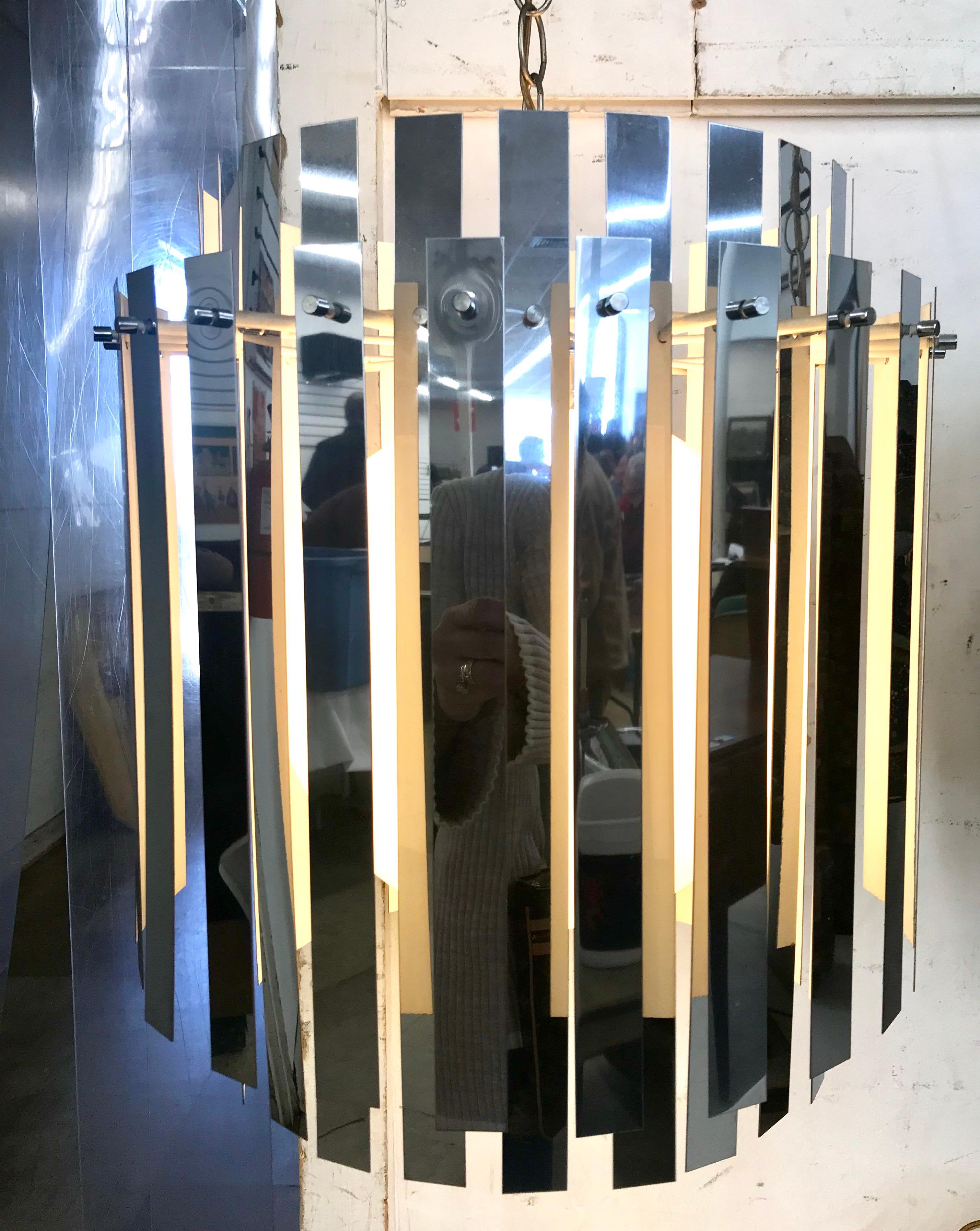 Mid-Century Modern 1970s Mirrored Metallic Chandelier Light Fixture In Good Condition In West Hartford, CT